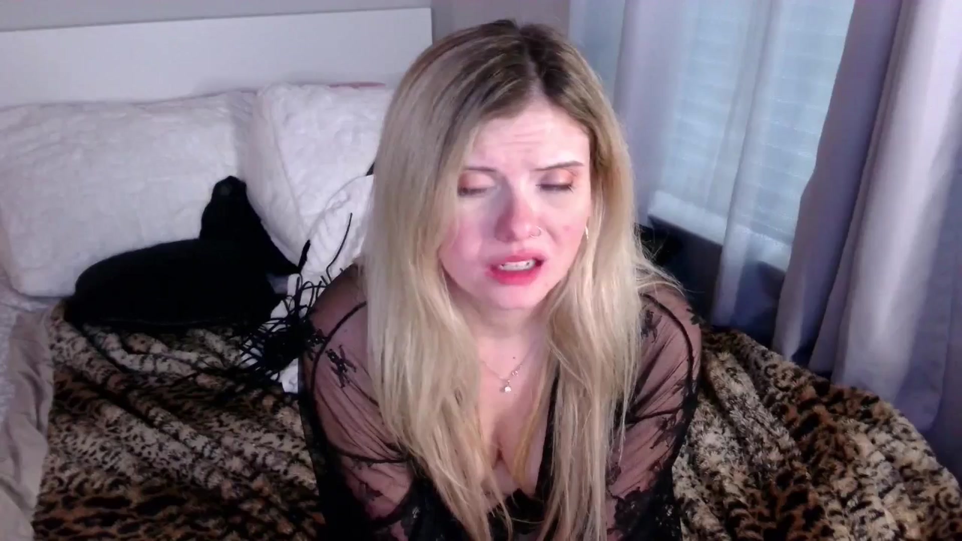 Gallery image thumbnail from Maddz_Jo's myfreecams stream on, 02/28/2026, 17:08 image 15 of 20