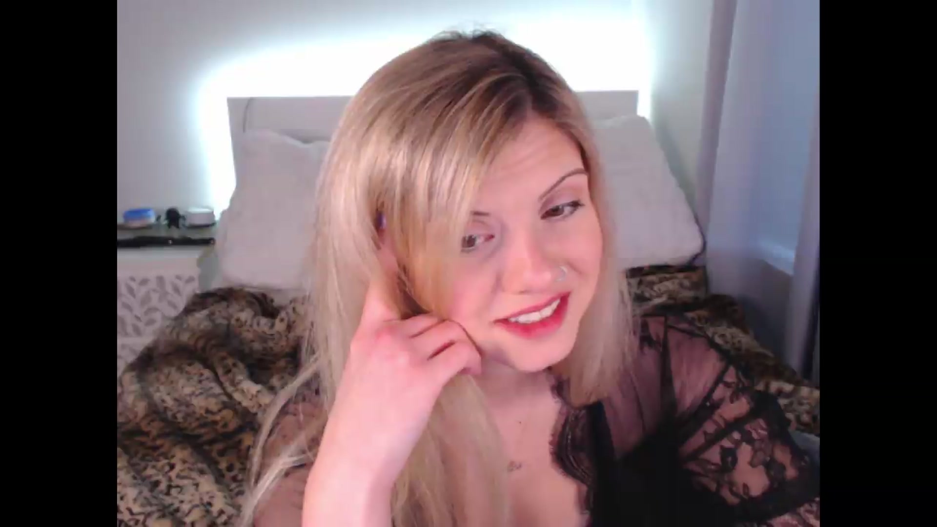 Gallery image thumbnail from Maddz_Jo's myfreecams stream on, 05/22/2026, 12:36 image 15 of 20