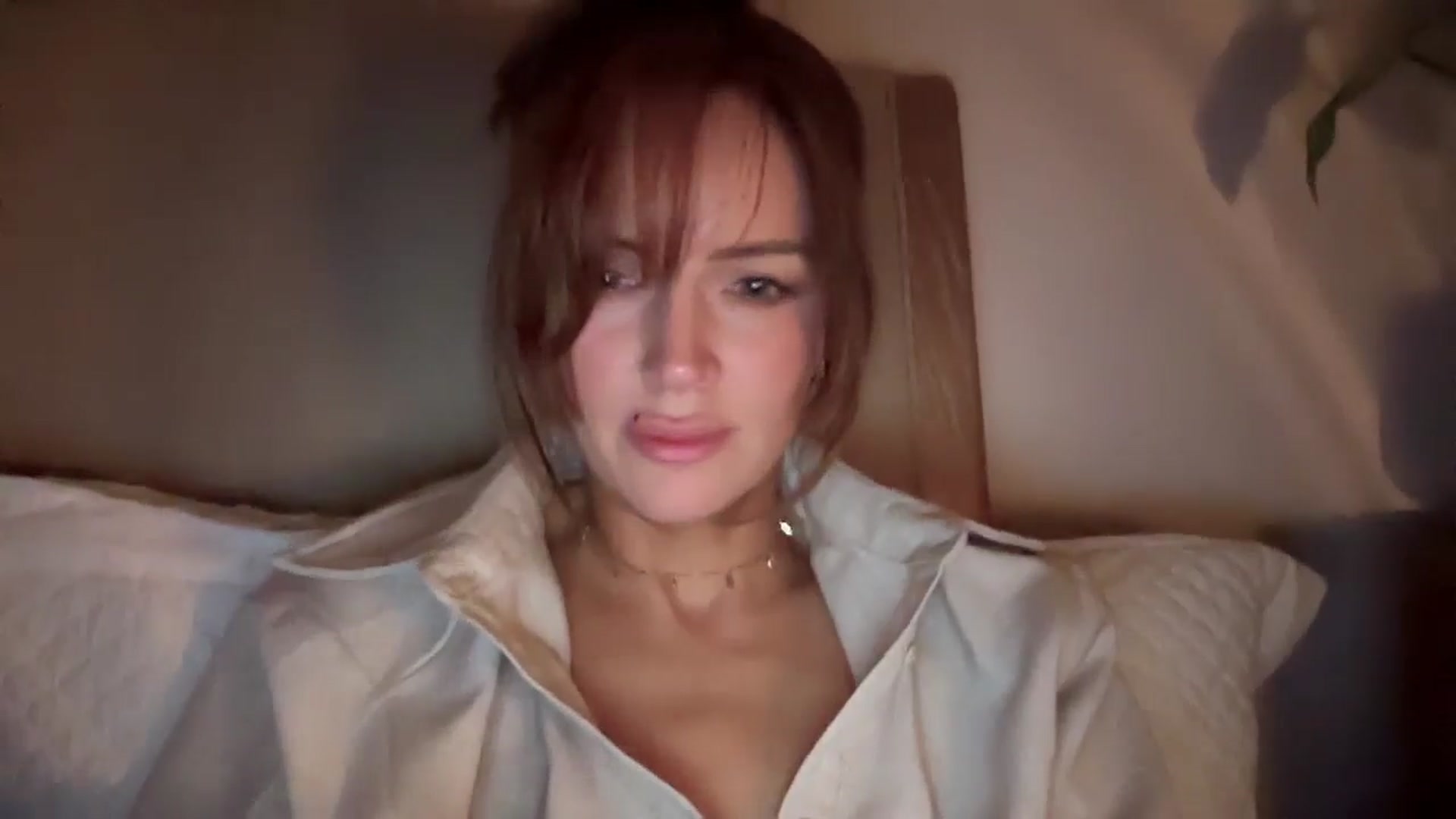 Gallery image thumbnail from MadeYouMissMe's myfreecams stream on, 04/05/2025, 23:30 image 3 of 20