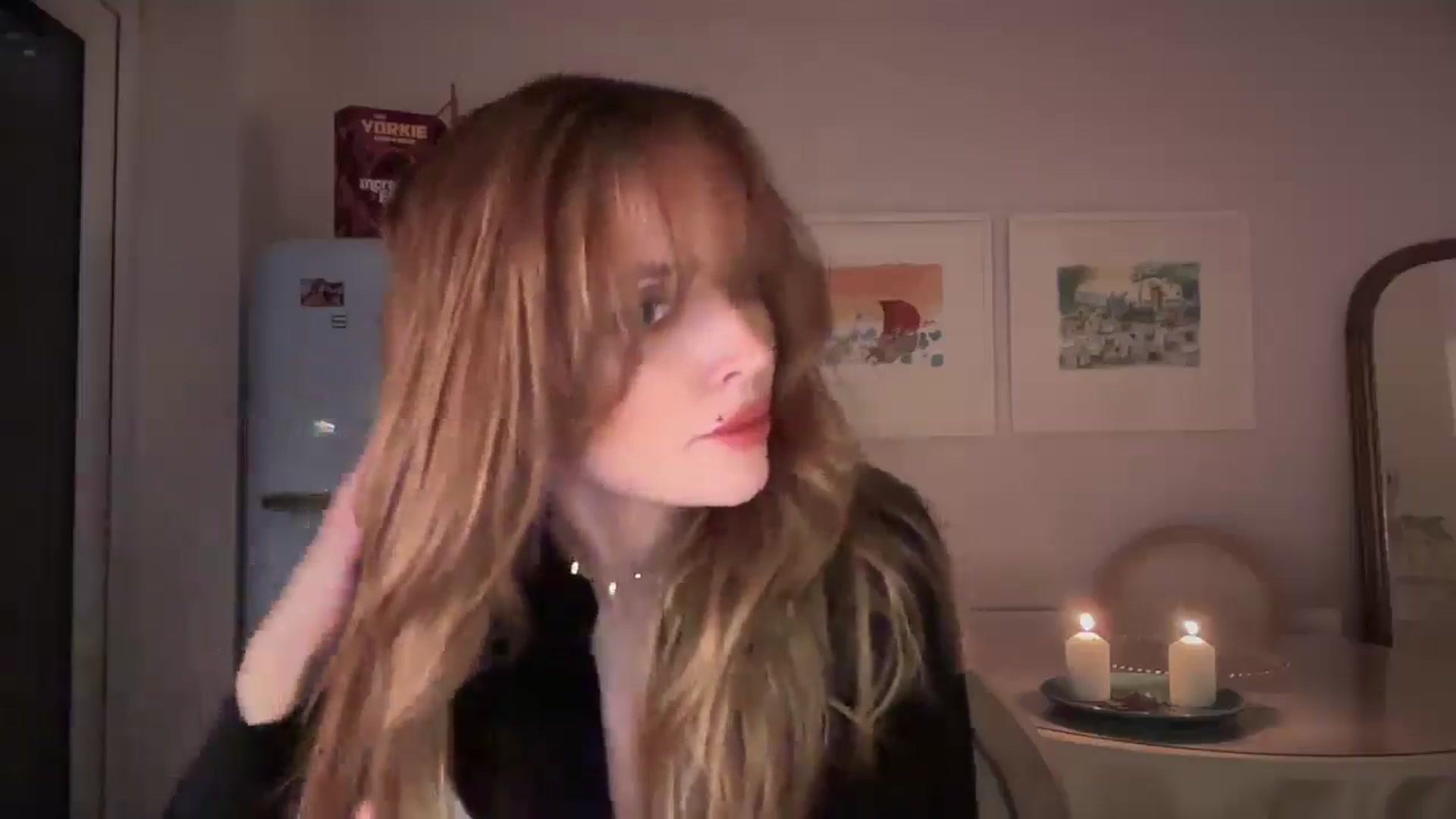 Gallery image thumbnail from MadeYouMissMe's myfreecams stream on, 04/13/2025, 24:42 image 5 of 20