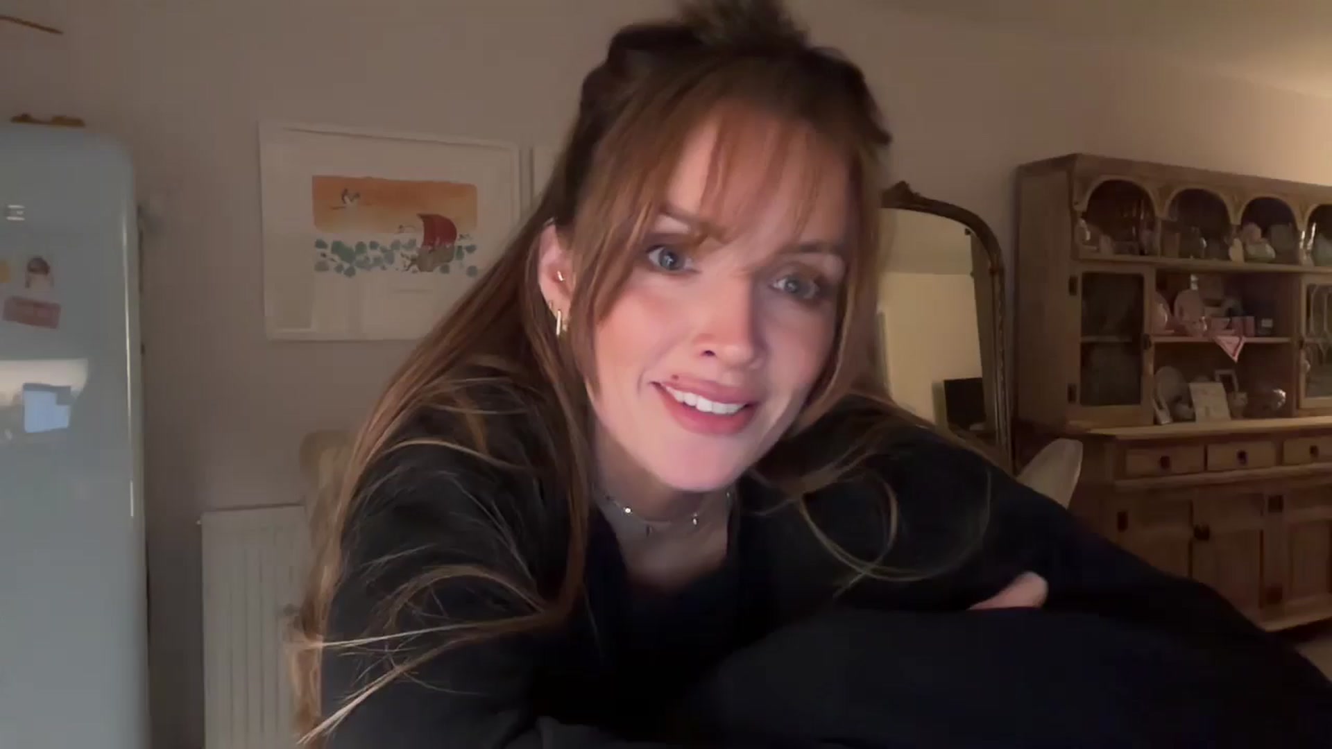 Gallery image thumbnail from MadeYouMissMe's myfreecams stream on, 04/13/2025, 21:30 image 17 of 20