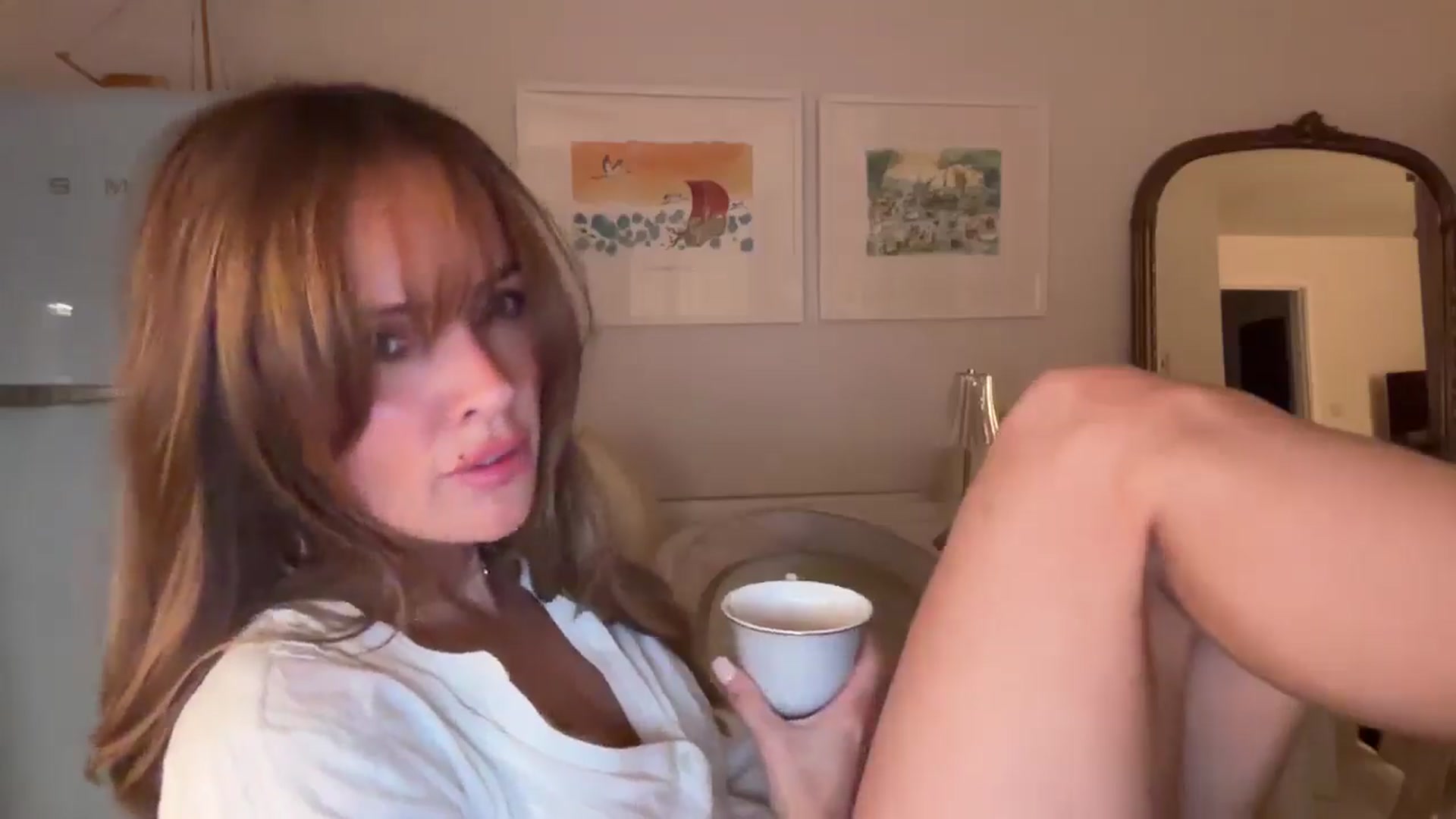 Gallery image thumbnail from MadeYouMissMe's myfreecams stream on, 04/14/2025, 23:50 image 17 of 20