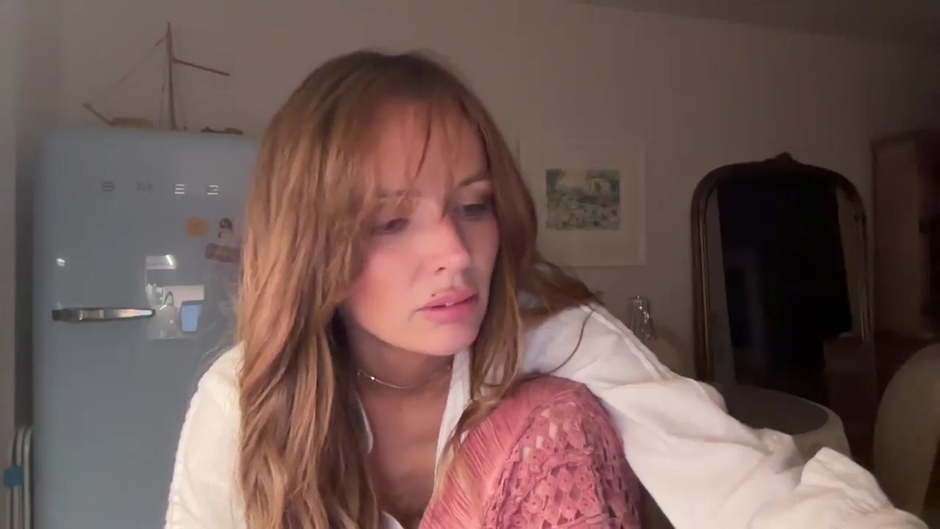 Gallery image thumbnail from MadeYouMissMe's myfreecams stream on, 04/16/2025, 21:10 image 15 of 20