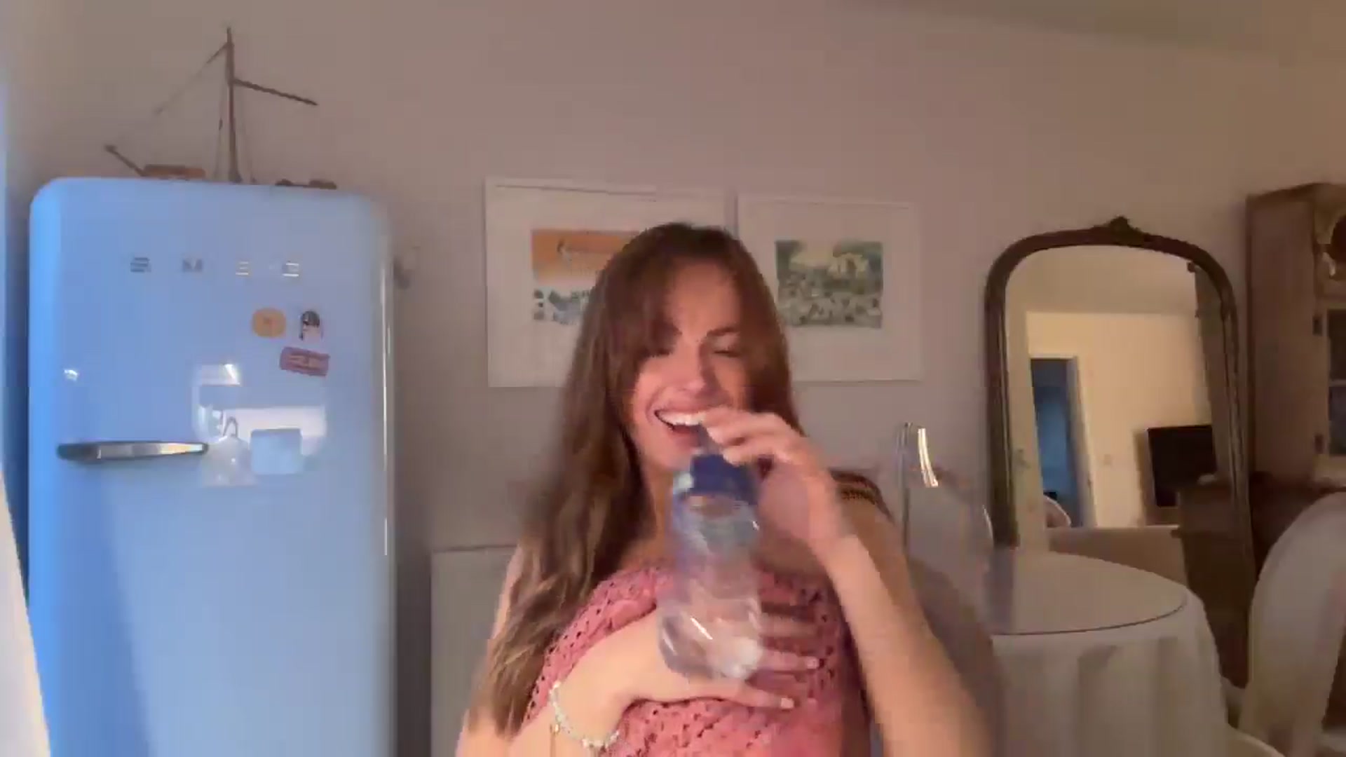 Gallery image thumbnail from MadeYouMissMe's myfreecams stream on, 04/16/2025, 21:10 image 13 of 20