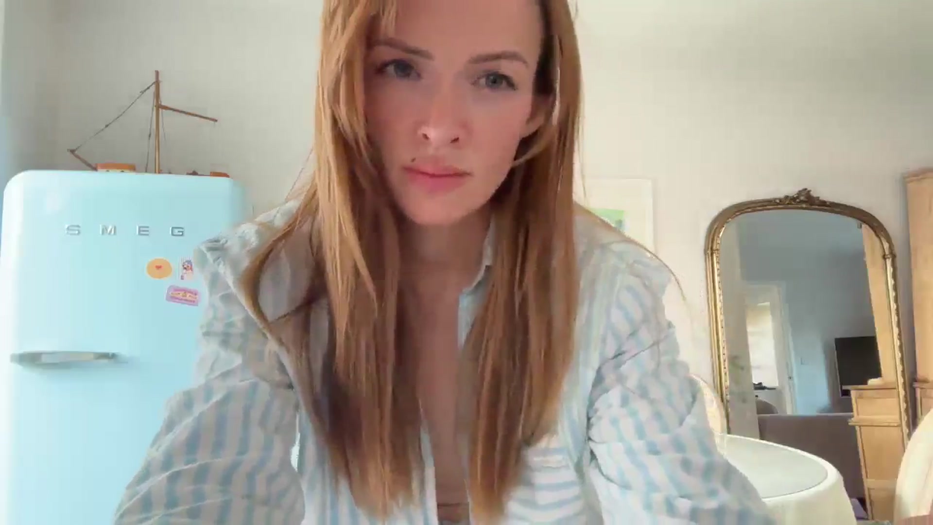 Gallery image thumbnail from MadeYouMissMe's myfreecams stream on, 04/30/2025, 06:20 image 7 of 20