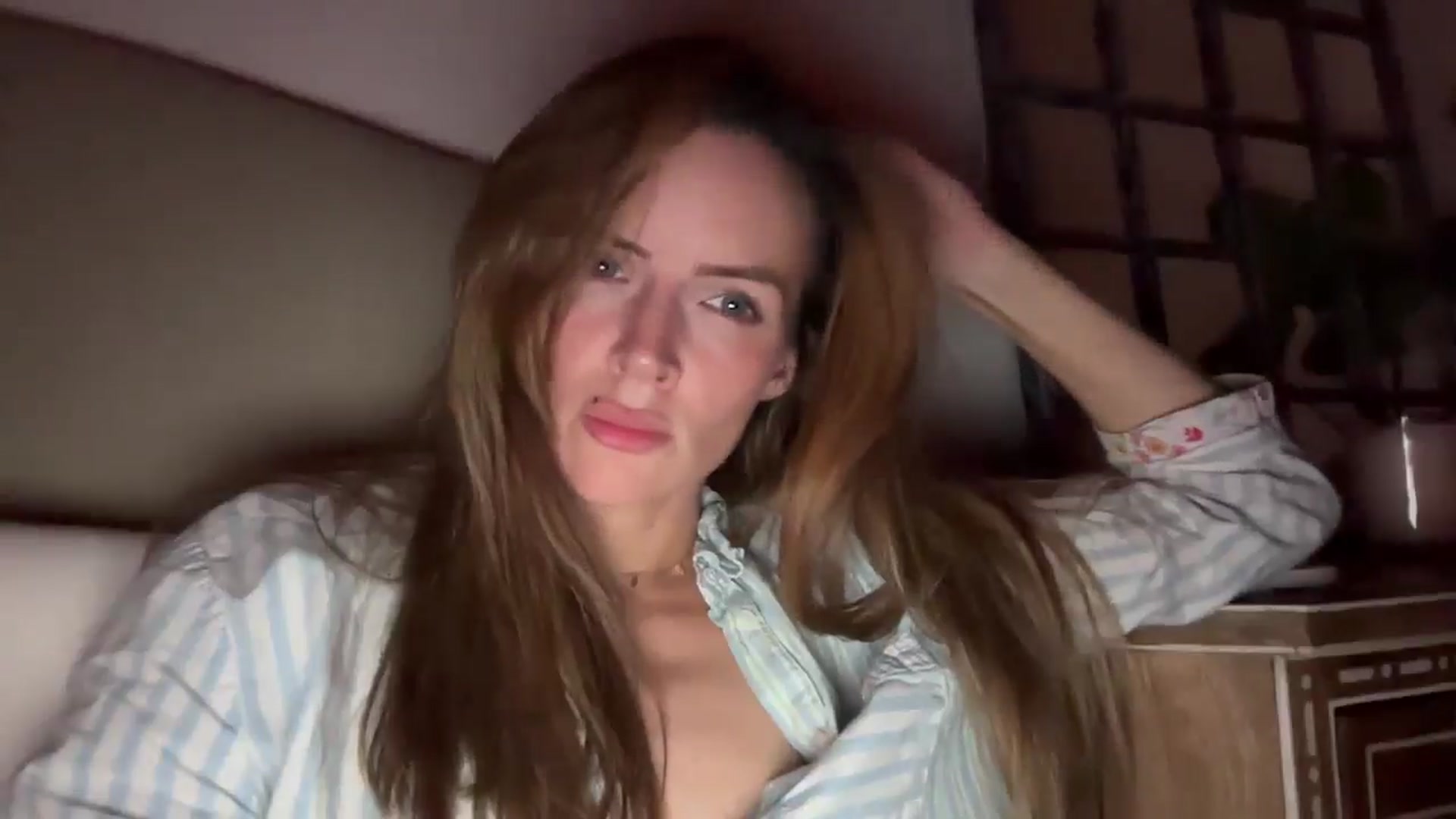 Gallery image thumbnail from MadeYouMissMe's myfreecams stream on, 04/30/2025, 22:58 image 19 of 20