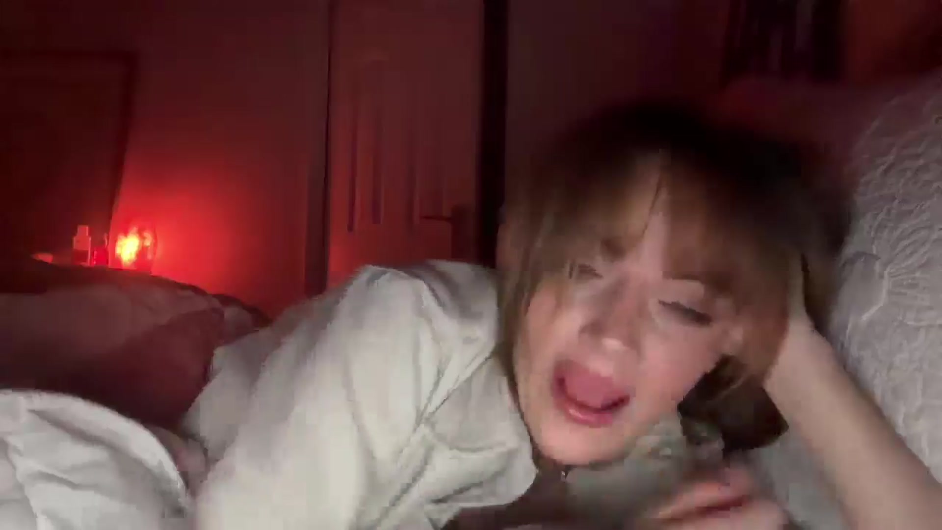 Gallery image thumbnail from MadeYouMissMe's myfreecams stream on, 05/03/2025, 21:24 image 7 of 20