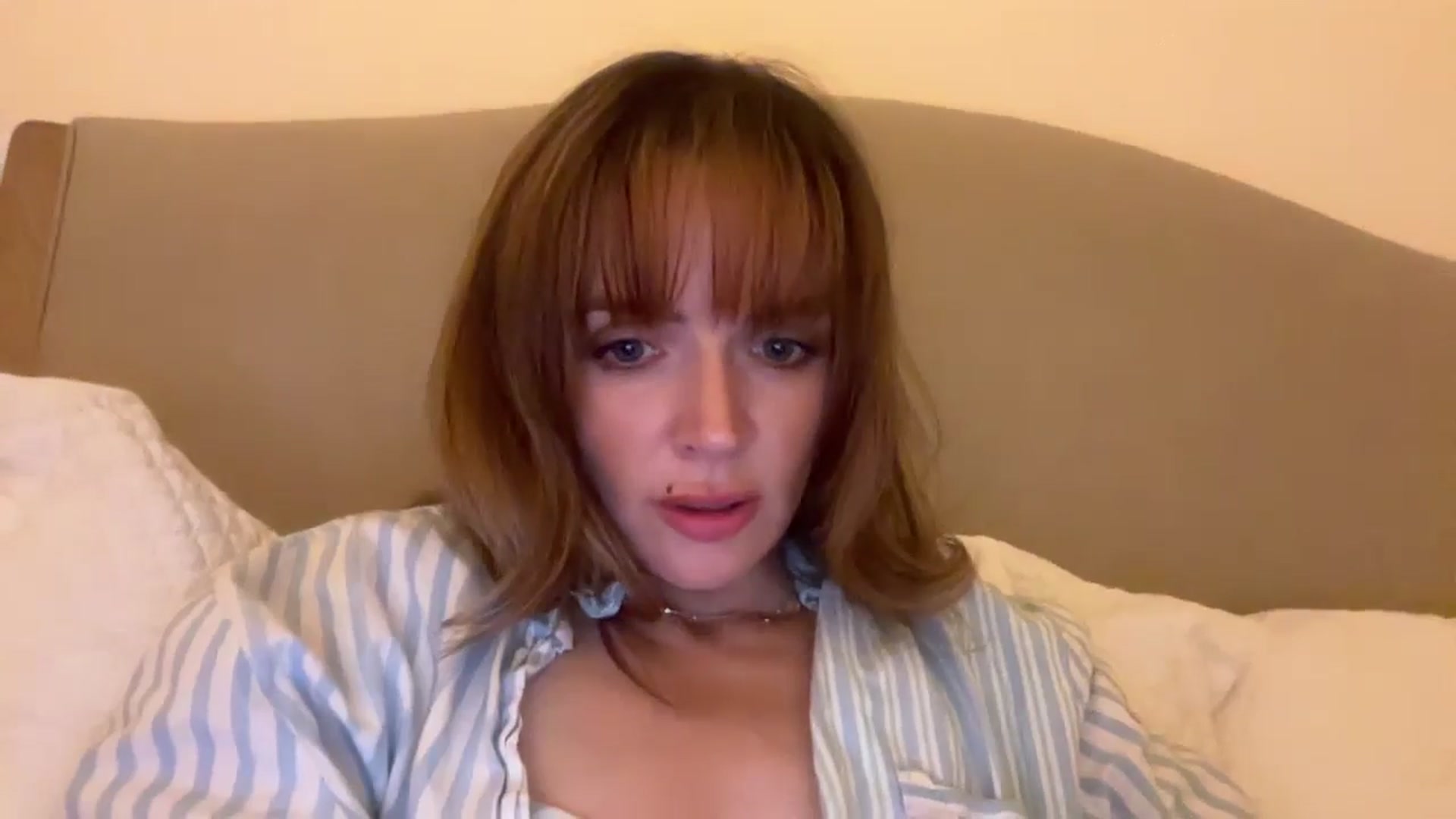 Gallery image thumbnail from MadeYouMissMe's myfreecams stream on, 05/05/2025, 23:19 image 11 of 20