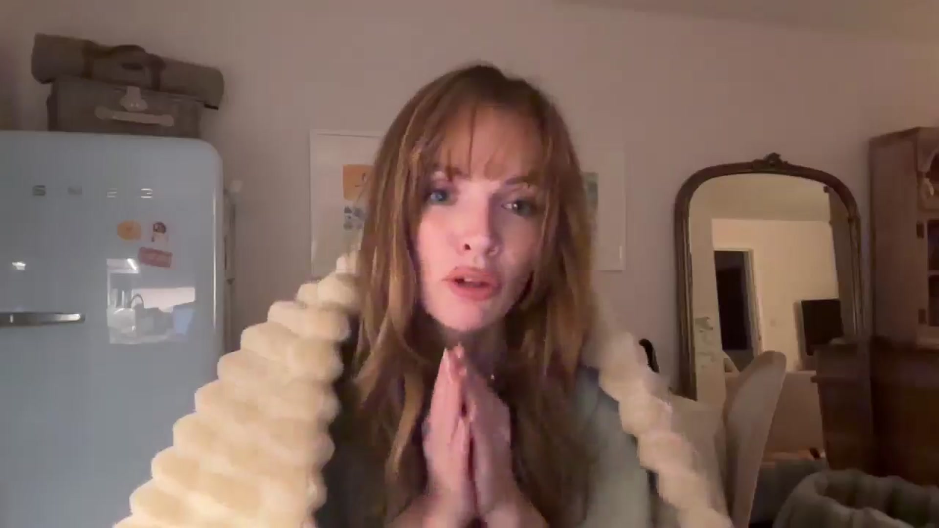 Gallery image thumbnail from MadeYouMissMe's myfreecams stream on, 05/06/2025, 22:37 image 12 of 20