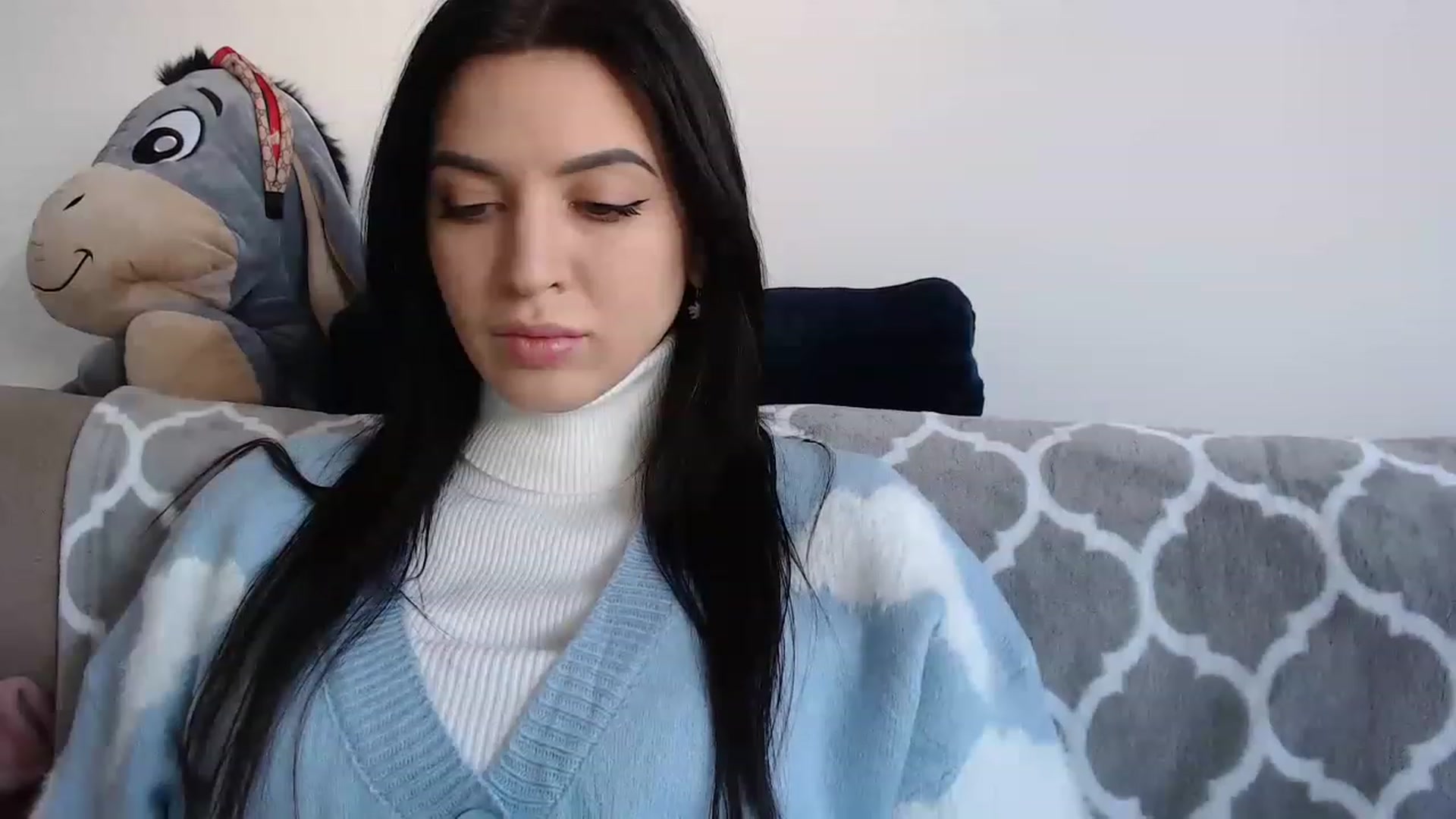 Gallery image thumbnail from Made_in_UA's myfreecams stream on, 11/22/2022, 12:56 image 14 of 20