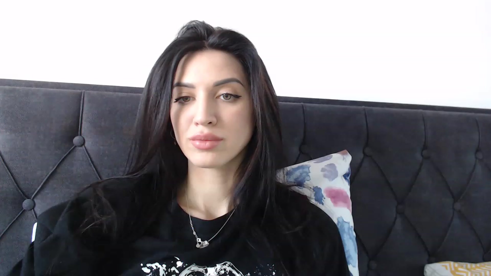 Gallery image thumbnail from Made_in_UA's myfreecams stream on, 12/21/2022, 12:14 image 5 of 20