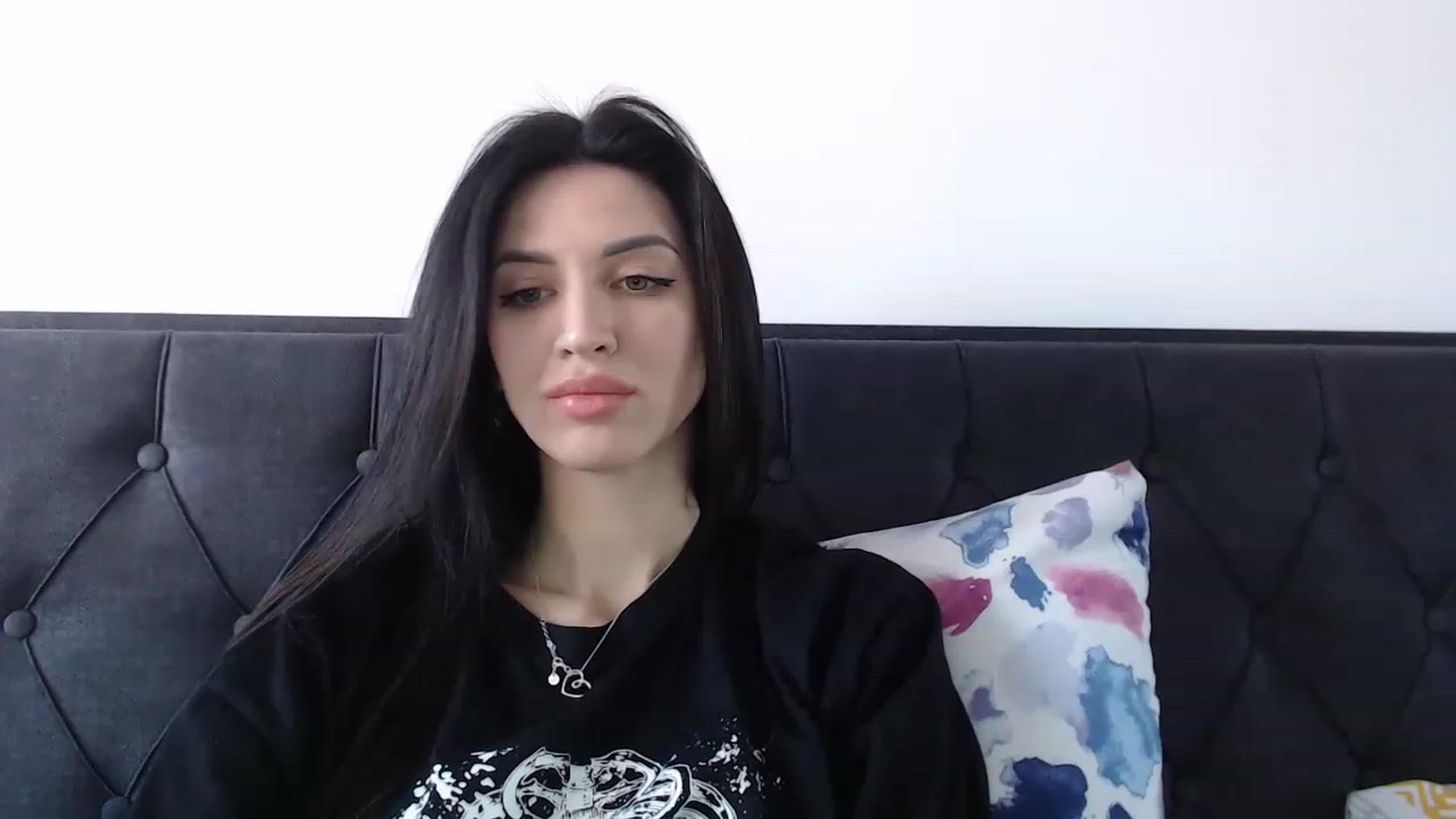 Gallery image thumbnail from Made_in_UA's myfreecams stream on, 12/21/2022, 12:14 image 19 of 20