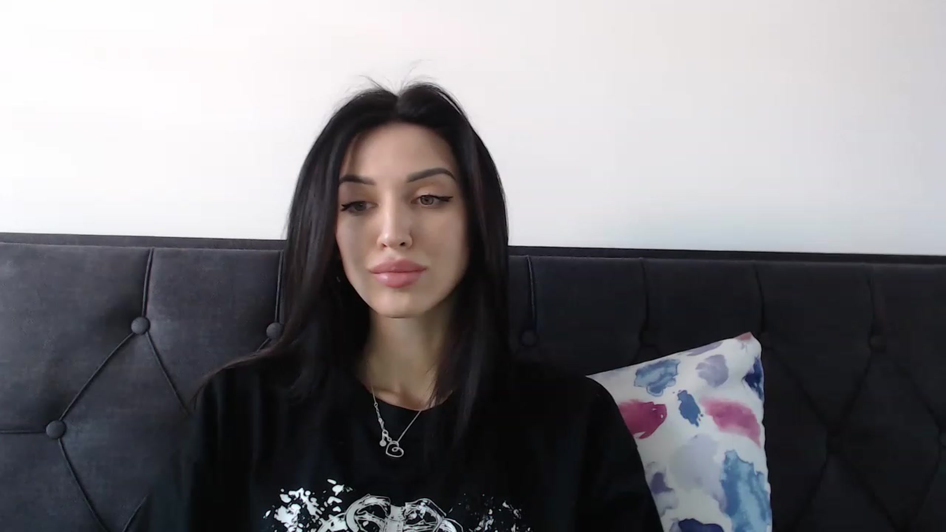 Gallery image thumbnail from Made_in_UA's myfreecams stream on, 12/21/2022, 12:14 image 18 of 20