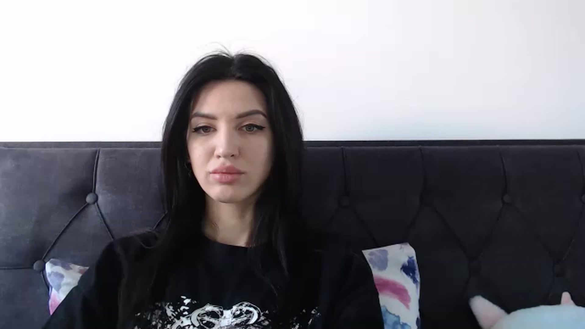 Gallery image thumbnail from Made_in_UA's myfreecams stream on, 12/22/2022, 12:16 image 1 of 20