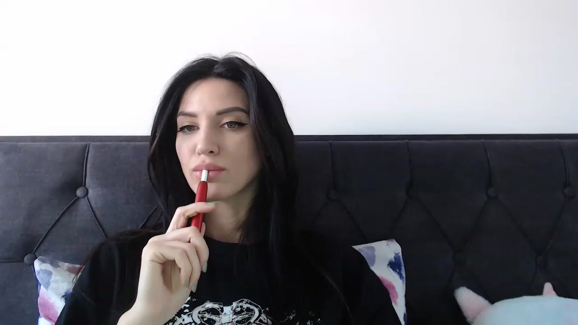 Gallery image thumbnail from Made_in_UA's myfreecams stream on, 12/22/2022, 12:16 image 10 of 20