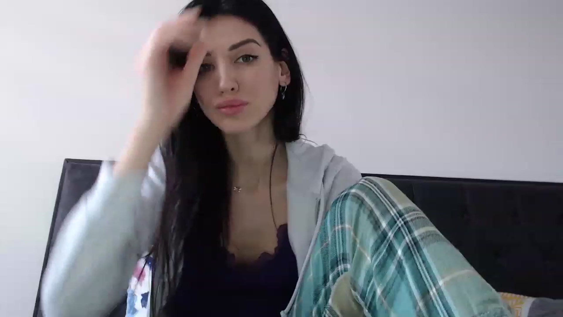 Gallery image thumbnail from Made_in_UA's myfreecams stream on, 12/24/2022, 12:15 image 3 of 20