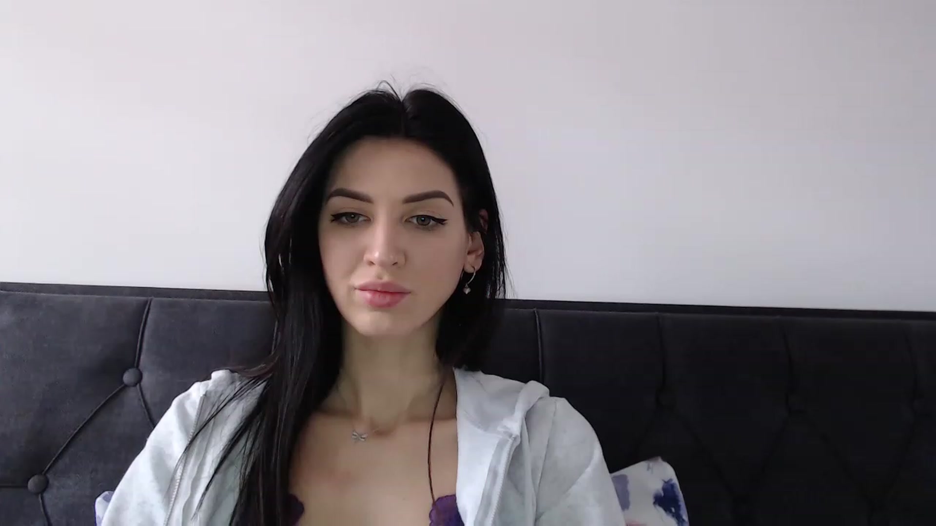 Gallery image thumbnail from Made_in_UA's myfreecams stream on, 12/24/2022, 12:15 image 15 of 20