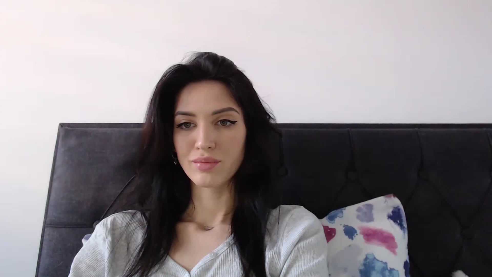 Gallery image thumbnail from Made_in_UA's myfreecams stream on, 12/25/2022, 13:48 image 2 of 20