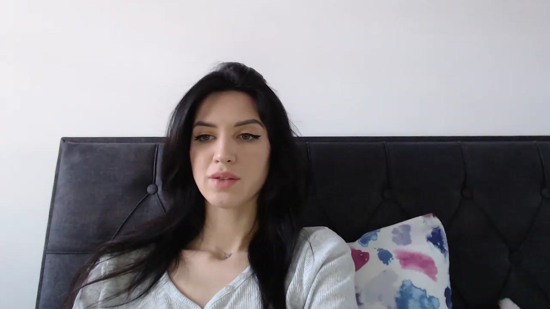 Gallery image thumbnail from Made_in_UA's myfreecams stream on, 12/25/2022, 13:48 image 5 of 20