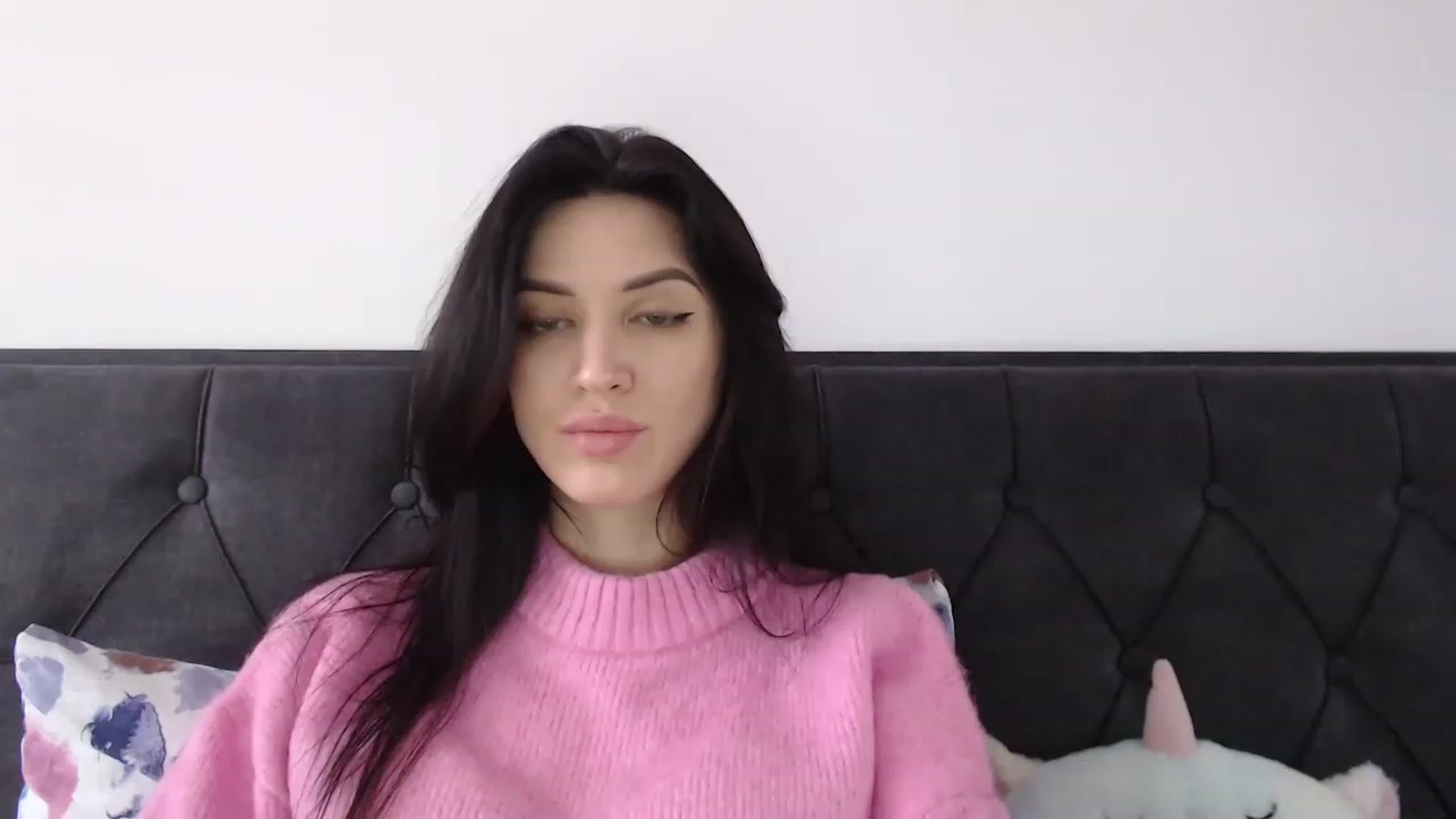 Gallery image thumbnail from Made_in_UA's myfreecams stream on, 12/27/2022, 13:25 image 3 of 20