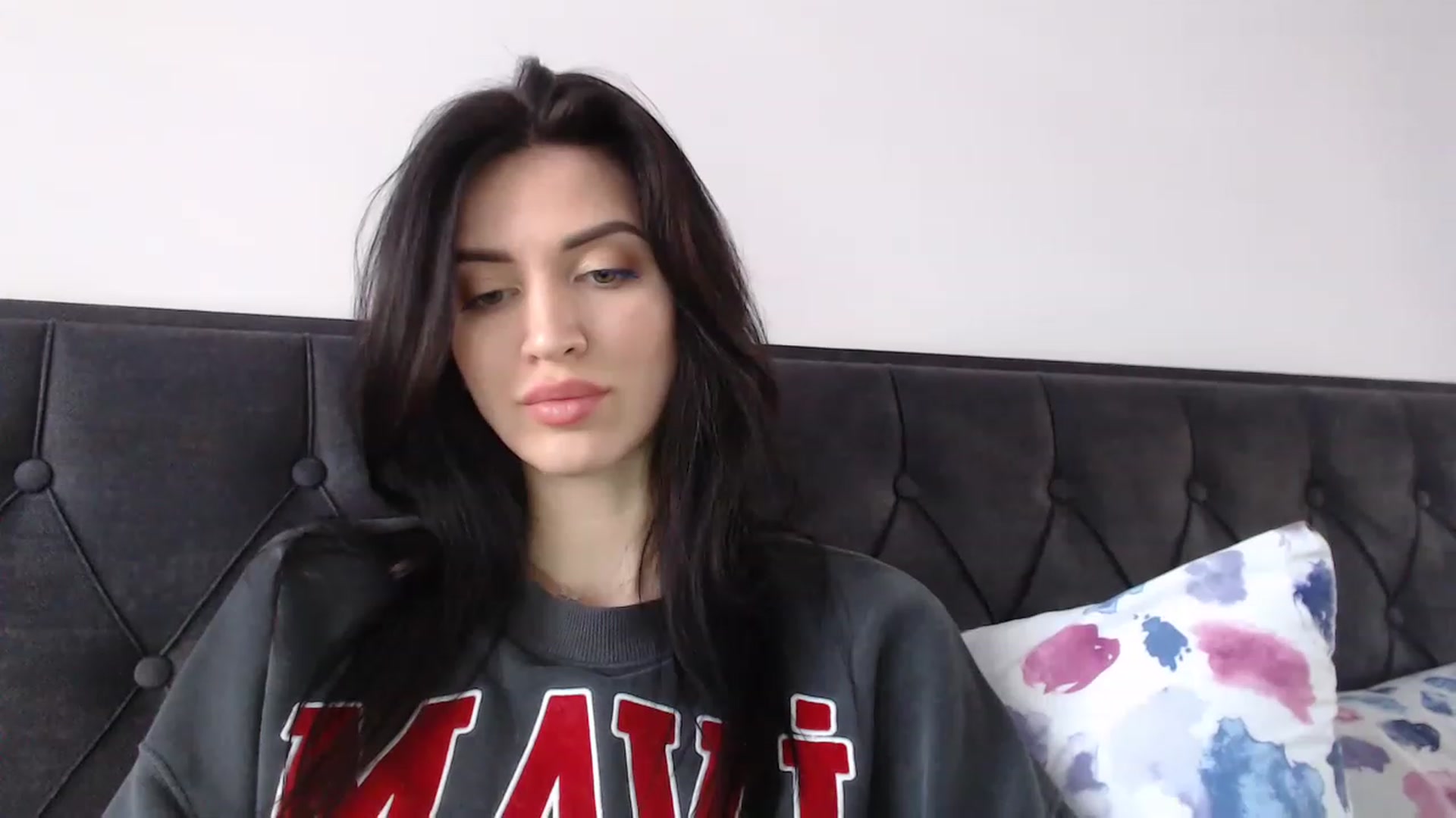 Gallery image thumbnail from Made_in_UA's myfreecams stream on, 01/03/2023, 14:07 image 12 of 20