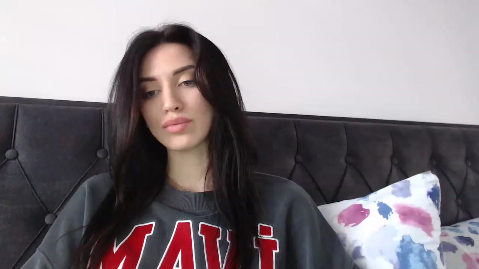 Gallery image thumbnail from Made_in_UA's myfreecams stream on, 01/03/2023, 14:07 image 11 of 20
