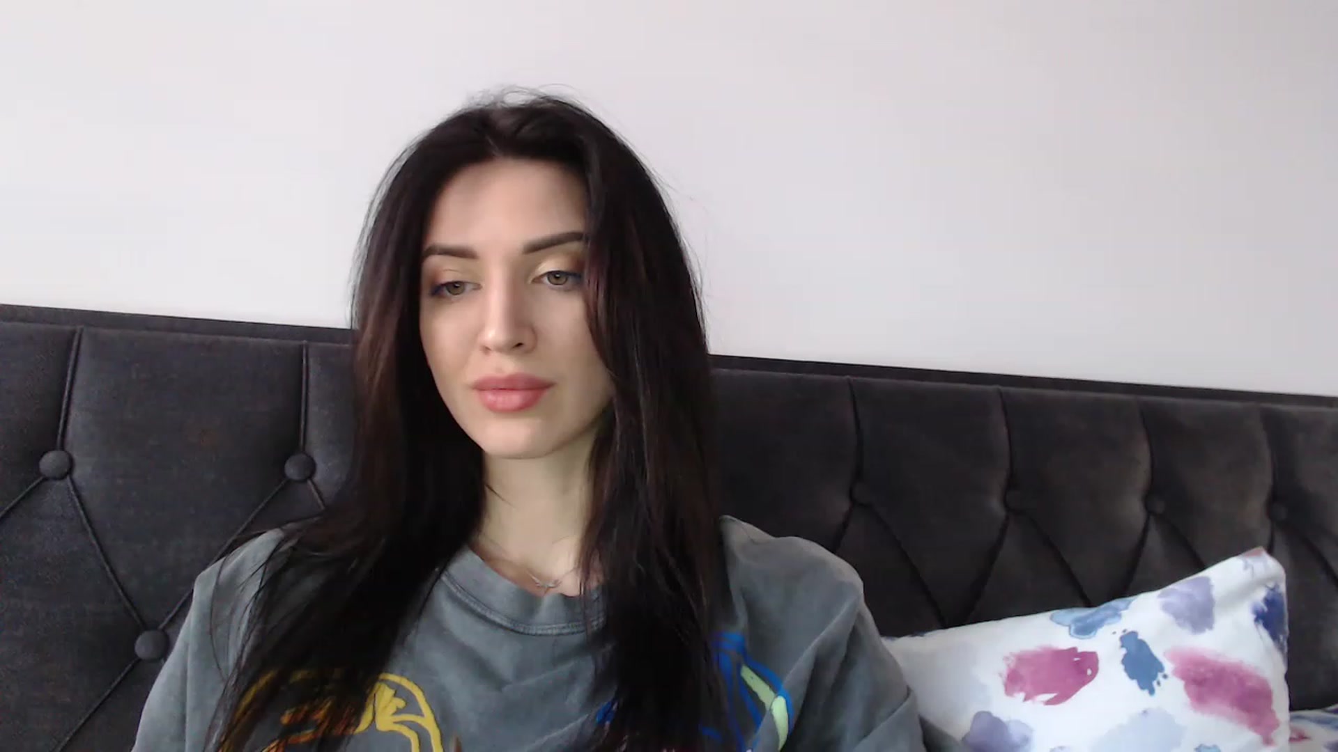 Gallery image thumbnail from Made_in_UA's myfreecams stream on, 01/03/2023, 14:07 image 17 of 20