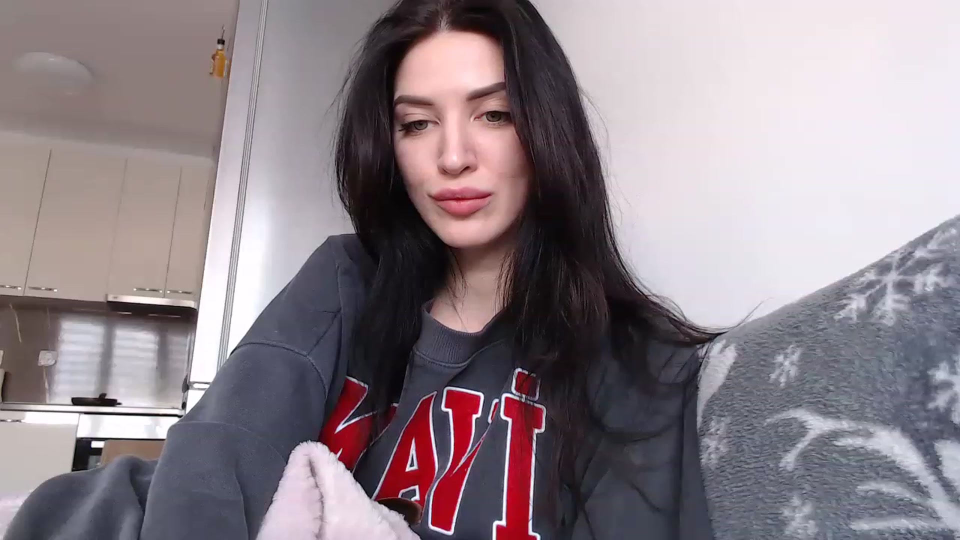 Gallery image thumbnail from Made_in_UA's myfreecams stream on, 02/15/2023, 12:47 image 6 of 20