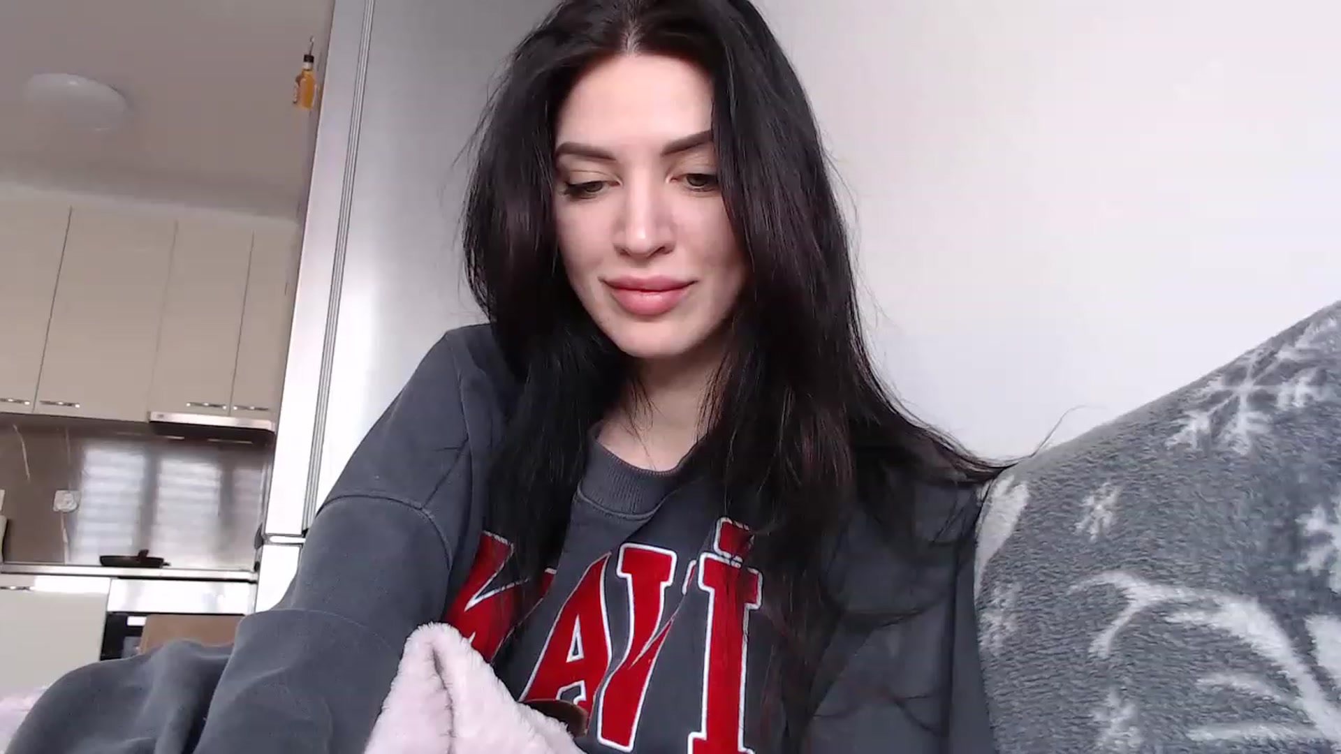 Gallery image thumbnail from Made_in_UA's myfreecams stream on, 02/15/2023, 12:47 image 7 of 20
