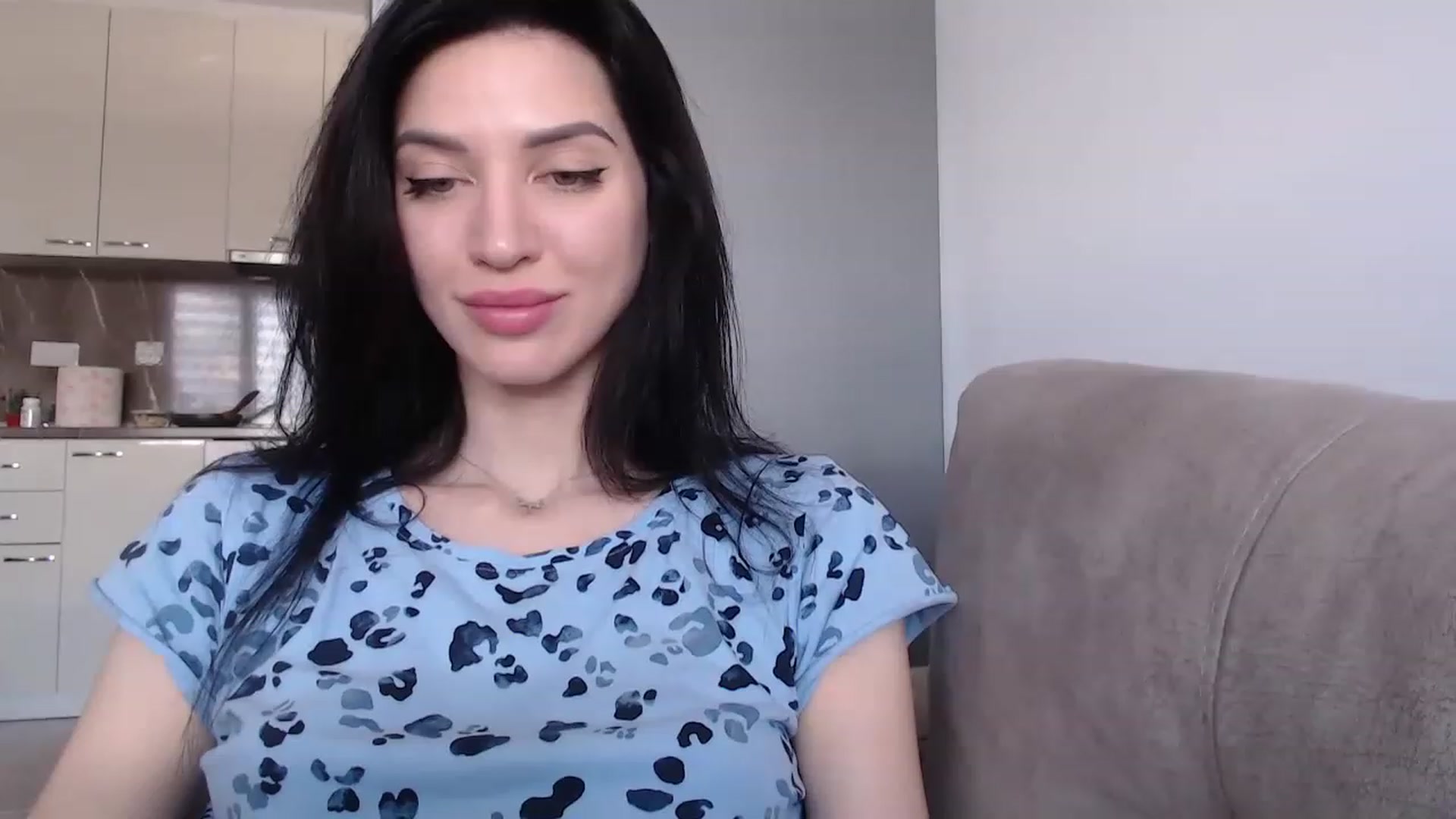 Gallery image thumbnail from Made_in_UA's myfreecams stream on, 03/26/2023, 12:59 image 15 of 20