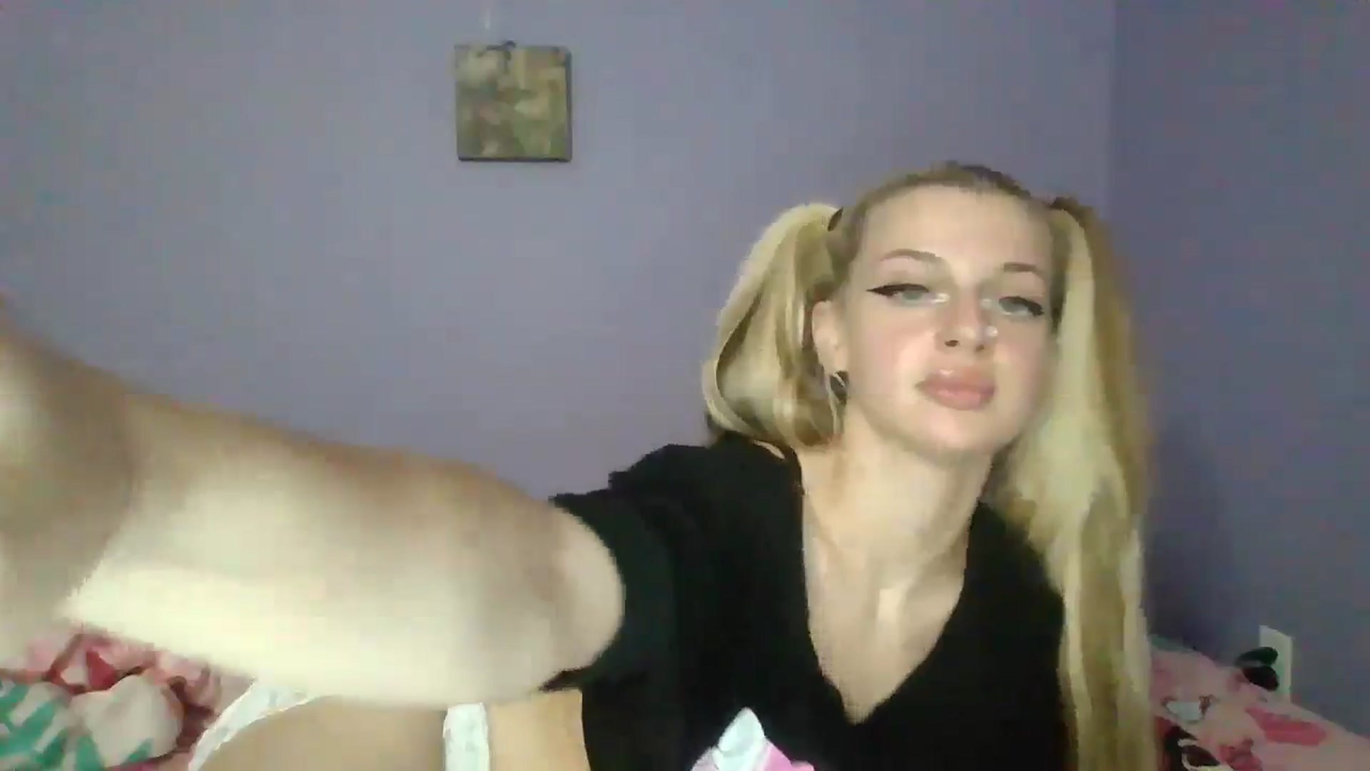 Gallery image thumbnail from MadelynDoll's myfreecams stream on, 09/05/2024, 11:46 image 20 of 20