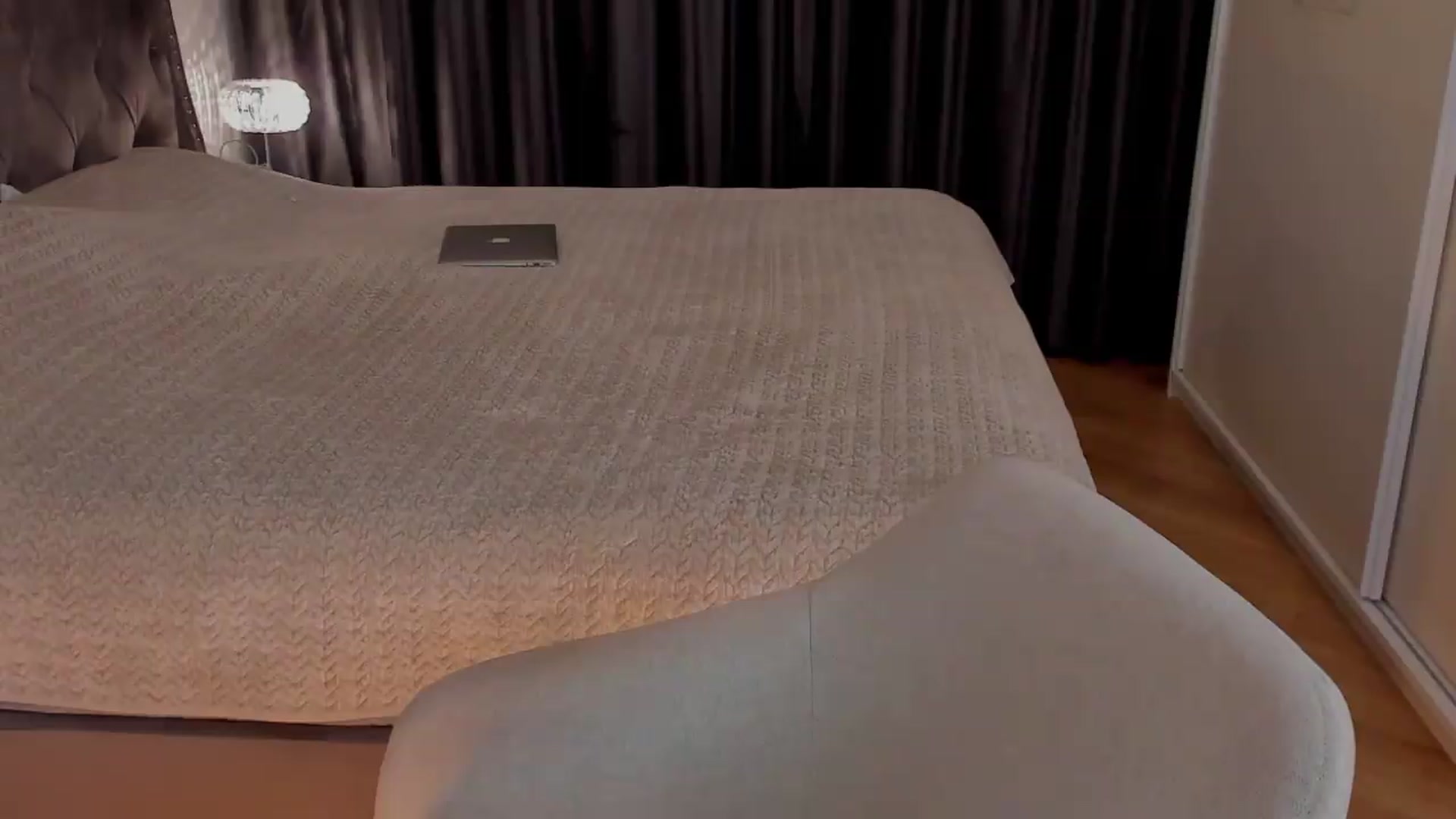 Gallery image thumbnail from MadelynSkye's myfreecams stream on, 05/12/2026, 21:38 image 11 of 20