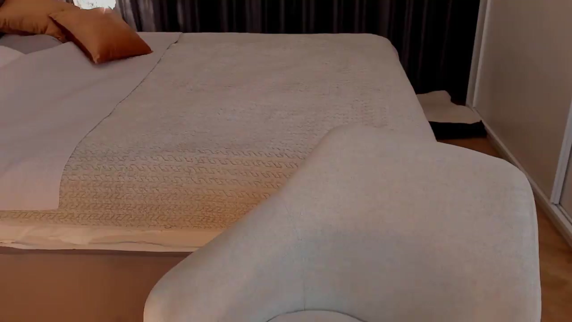 Gallery image thumbnail from MadelynSkye's myfreecams stream on, 06/24/2026, 24:17 image 4 of 20