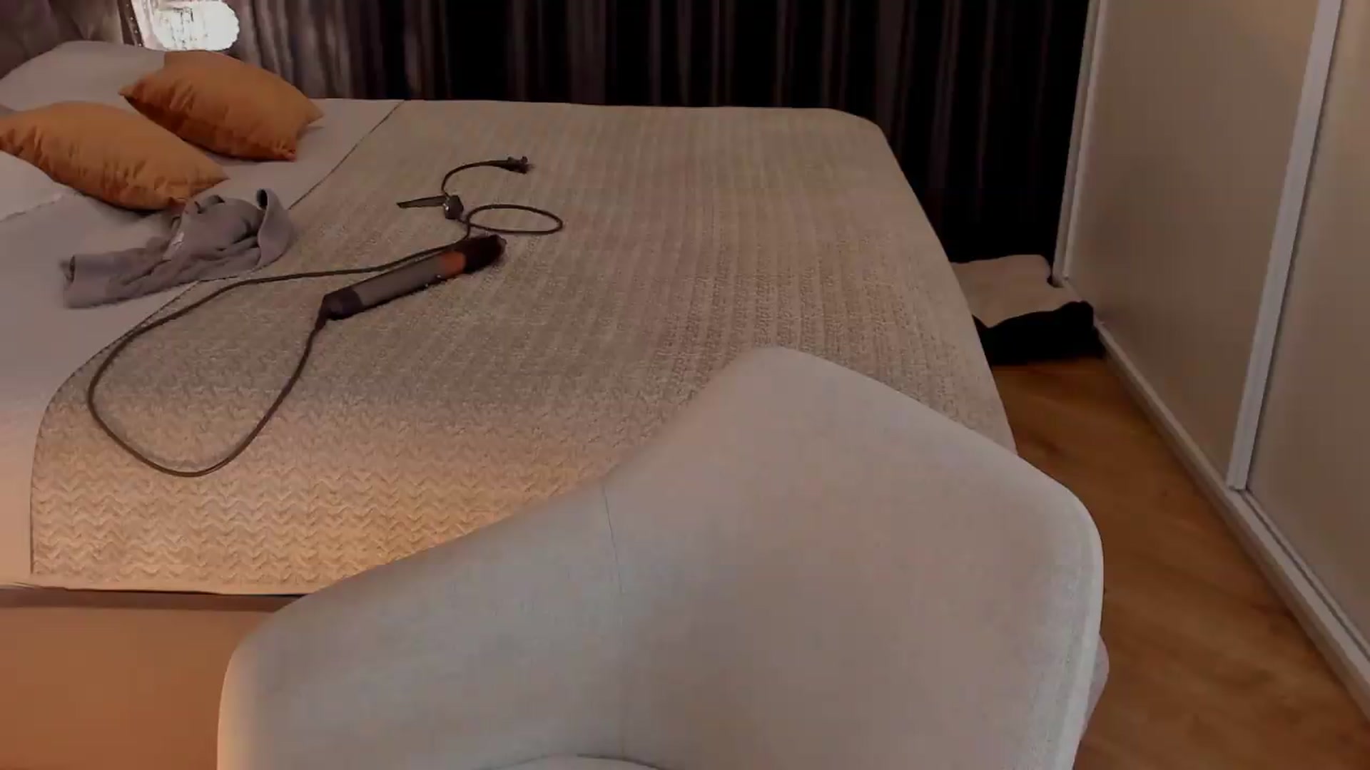 Gallery image thumbnail from MadelynSkye's myfreecams stream on, 06/25/2026, 20:07 image 18 of 20