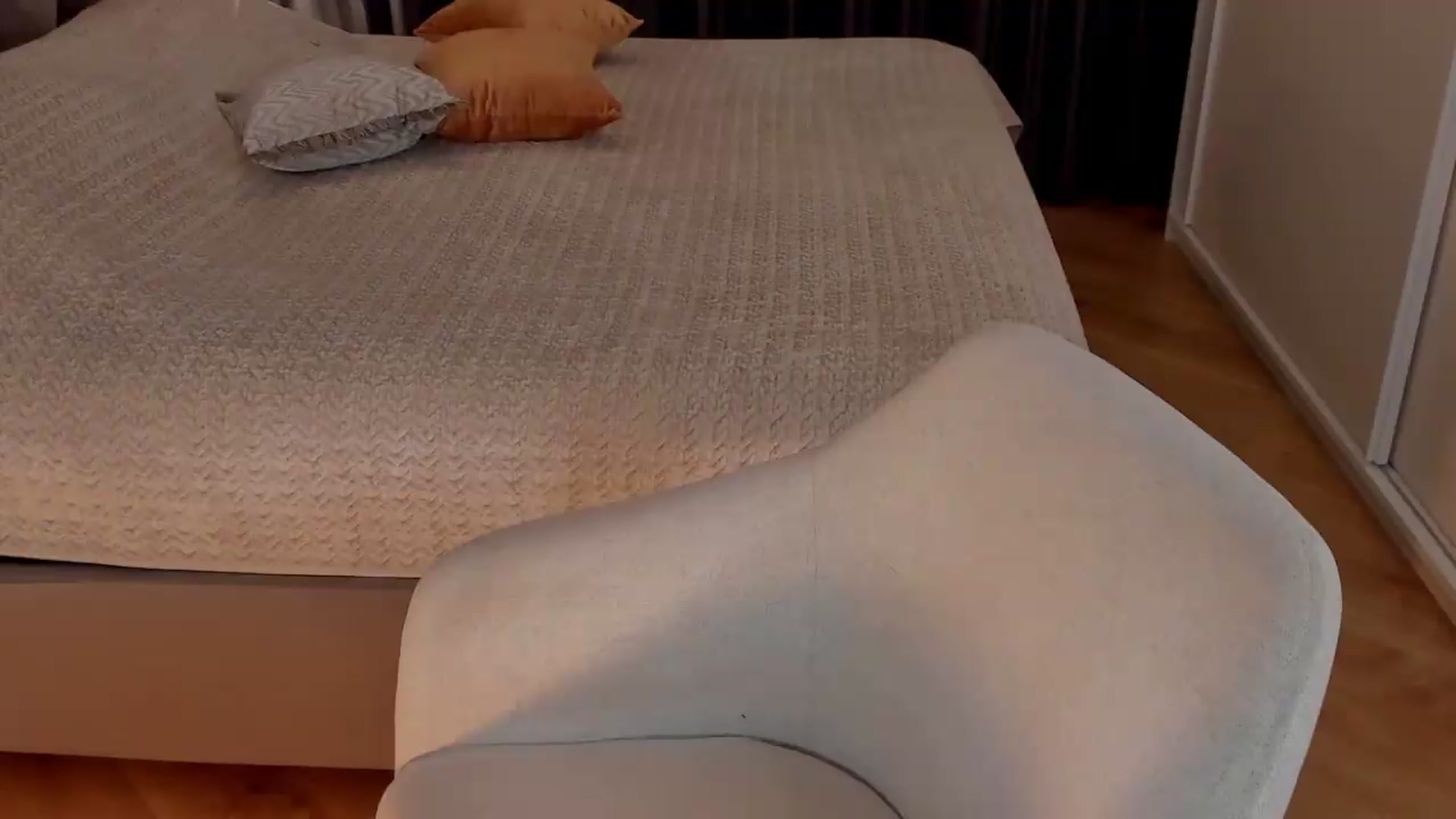 Gallery image thumbnail from MadelynSkye's myfreecams stream on, 07/27/2026, 20:35 image 2 of 20