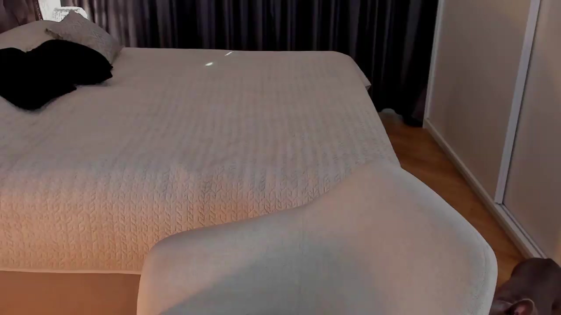 Gallery image thumbnail from MadelynSkye's myfreecams stream on, 08/13/2026, 14:55 image 7 of 20