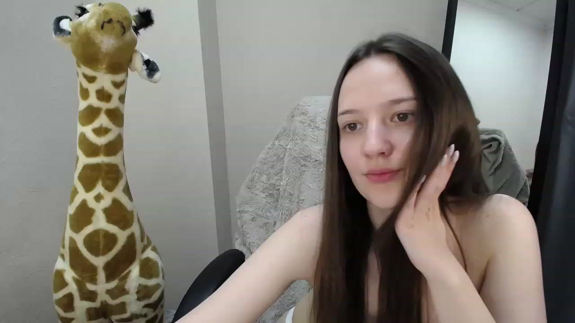 Gallery image thumbnail from Madi_Lainee's myfreecams stream on, 03/05/2023, 13:33 image 7 of 20