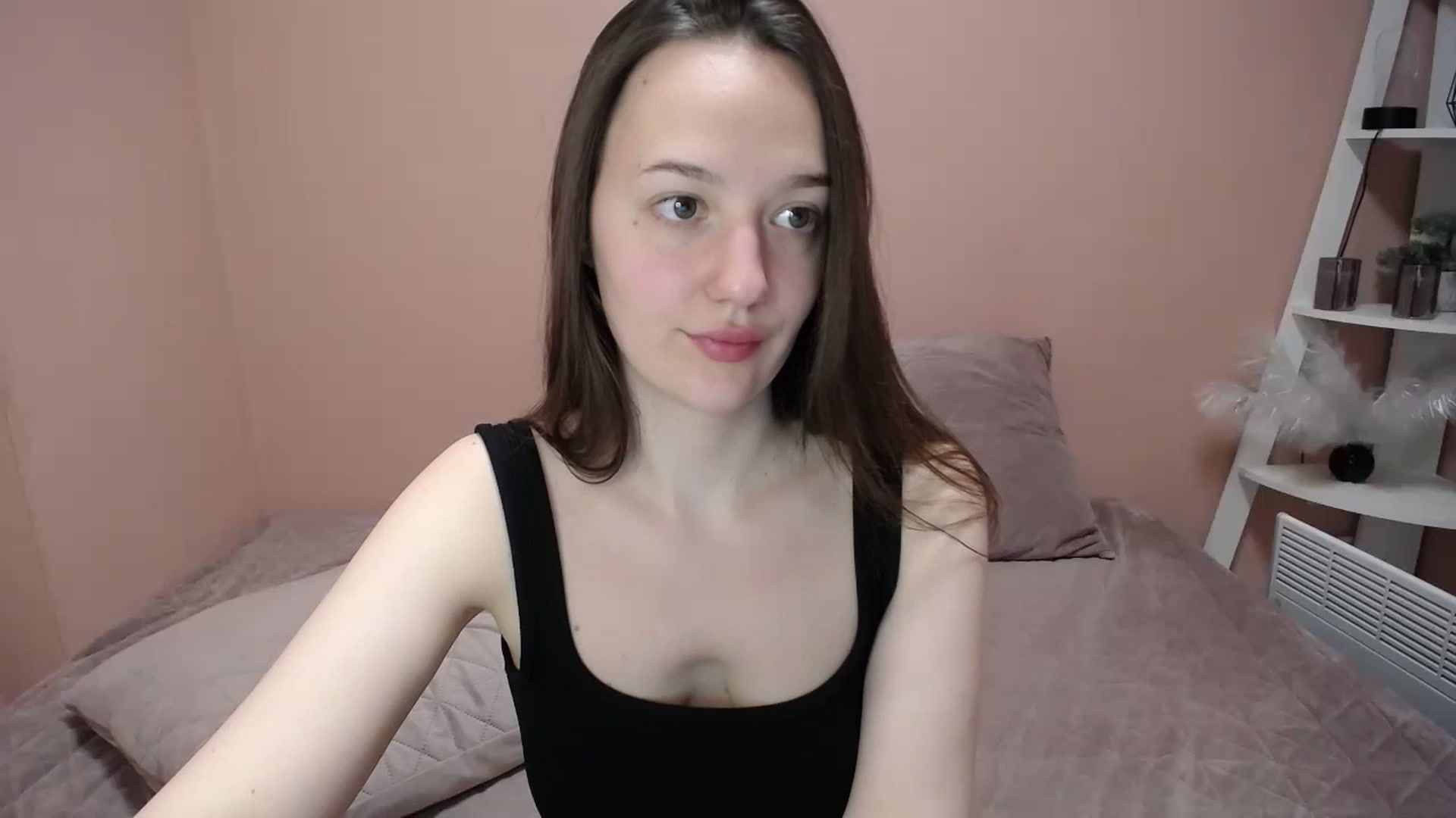 Gallery image thumbnail from Madi_Lainee's myfreecams stream on, 11/17/2023, 11:15 image 15 of 20