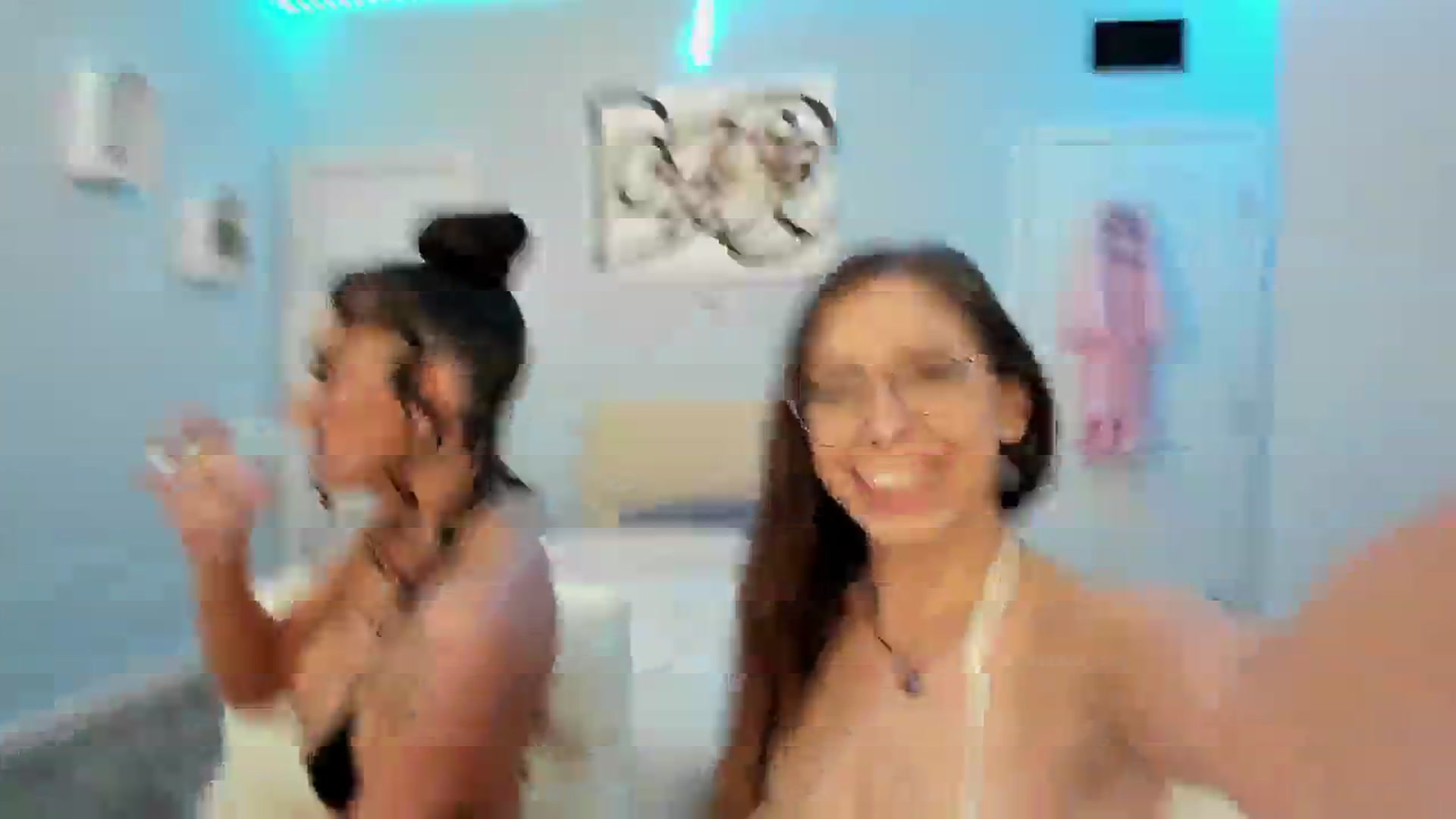Gallery image thumbnail from MadisonCarter's myfreecams stream on, 02/07/2024, 06:51 image 18 of 20