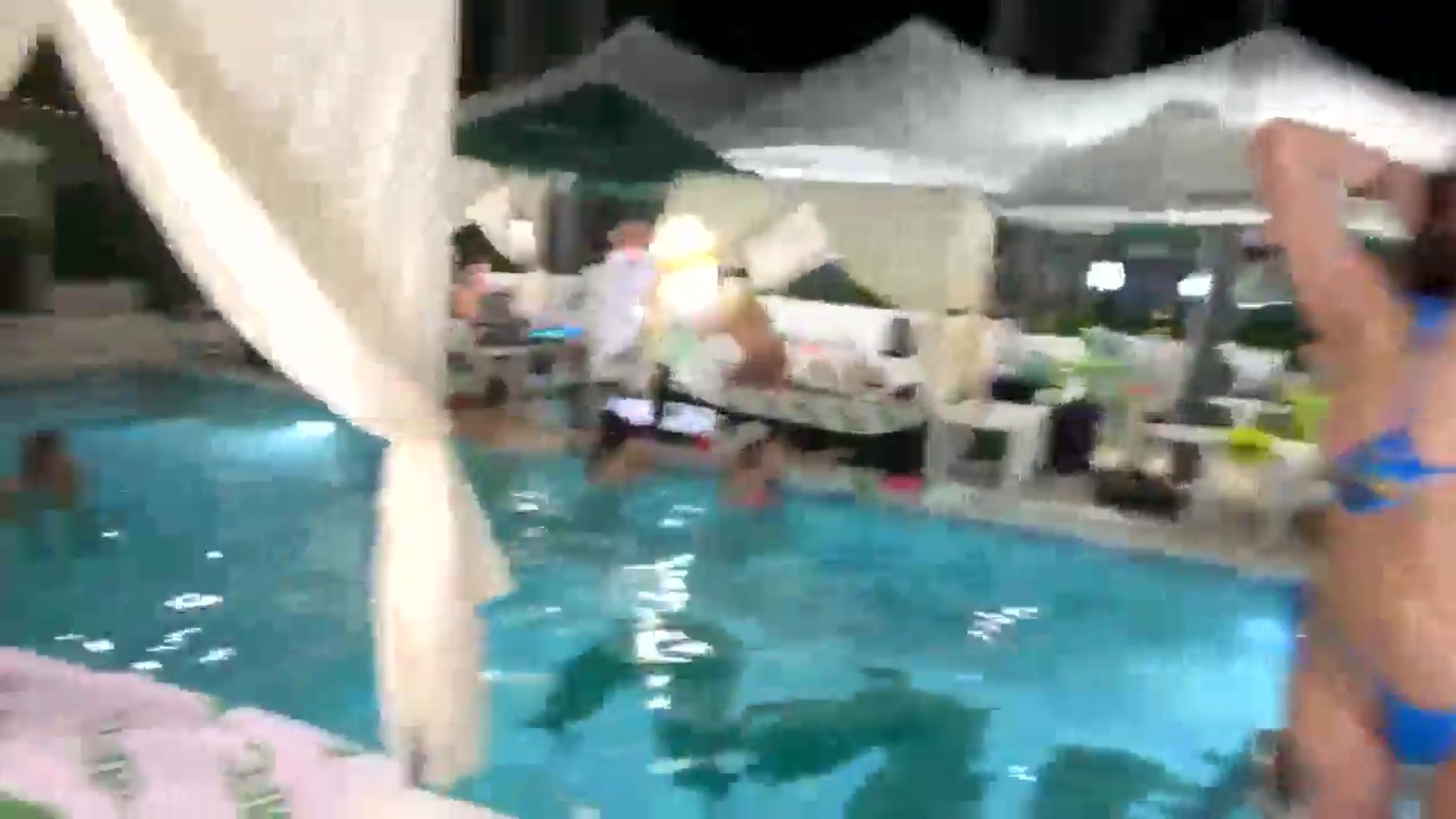 Gallery image thumbnail from MadisonCarter's myfreecams stream on, 05/23/2024, 08:23 image 13 of 20