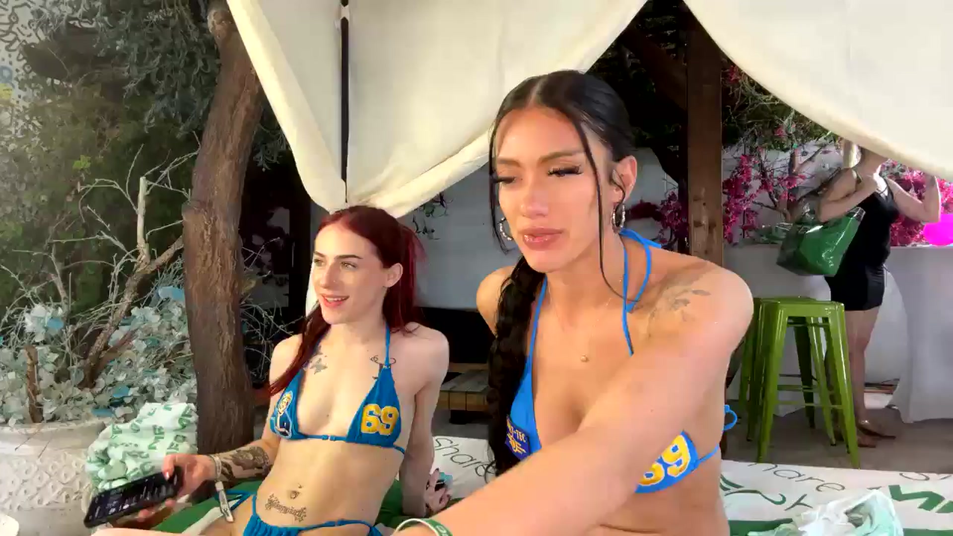 Gallery image thumbnail from MadisonCarter's myfreecams stream on, 05/23/2024, 08:23 image 17 of 20