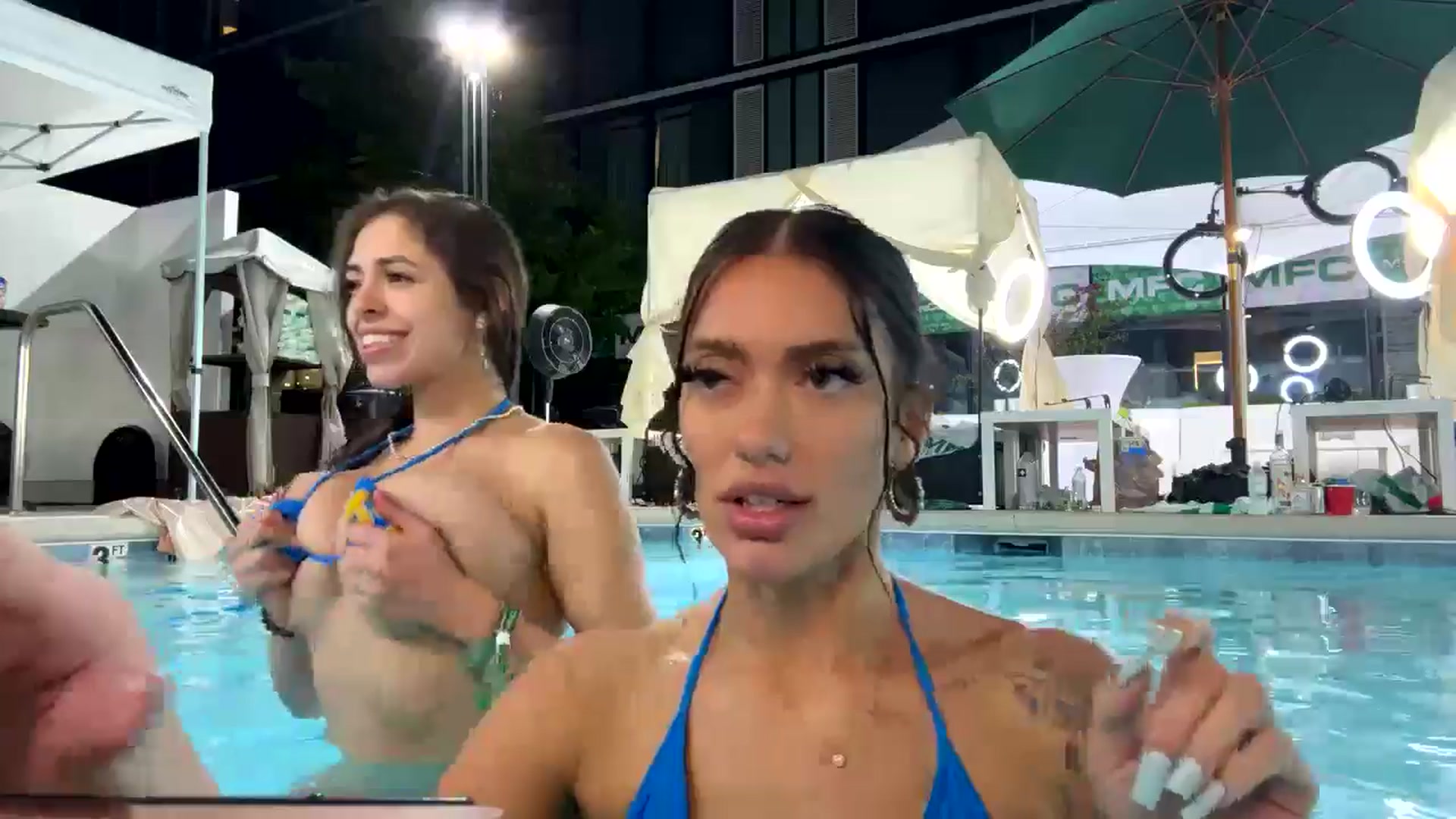 Gallery image thumbnail from MadisonCarter's myfreecams stream on, 05/23/2024, 10:46 image 16 of 20