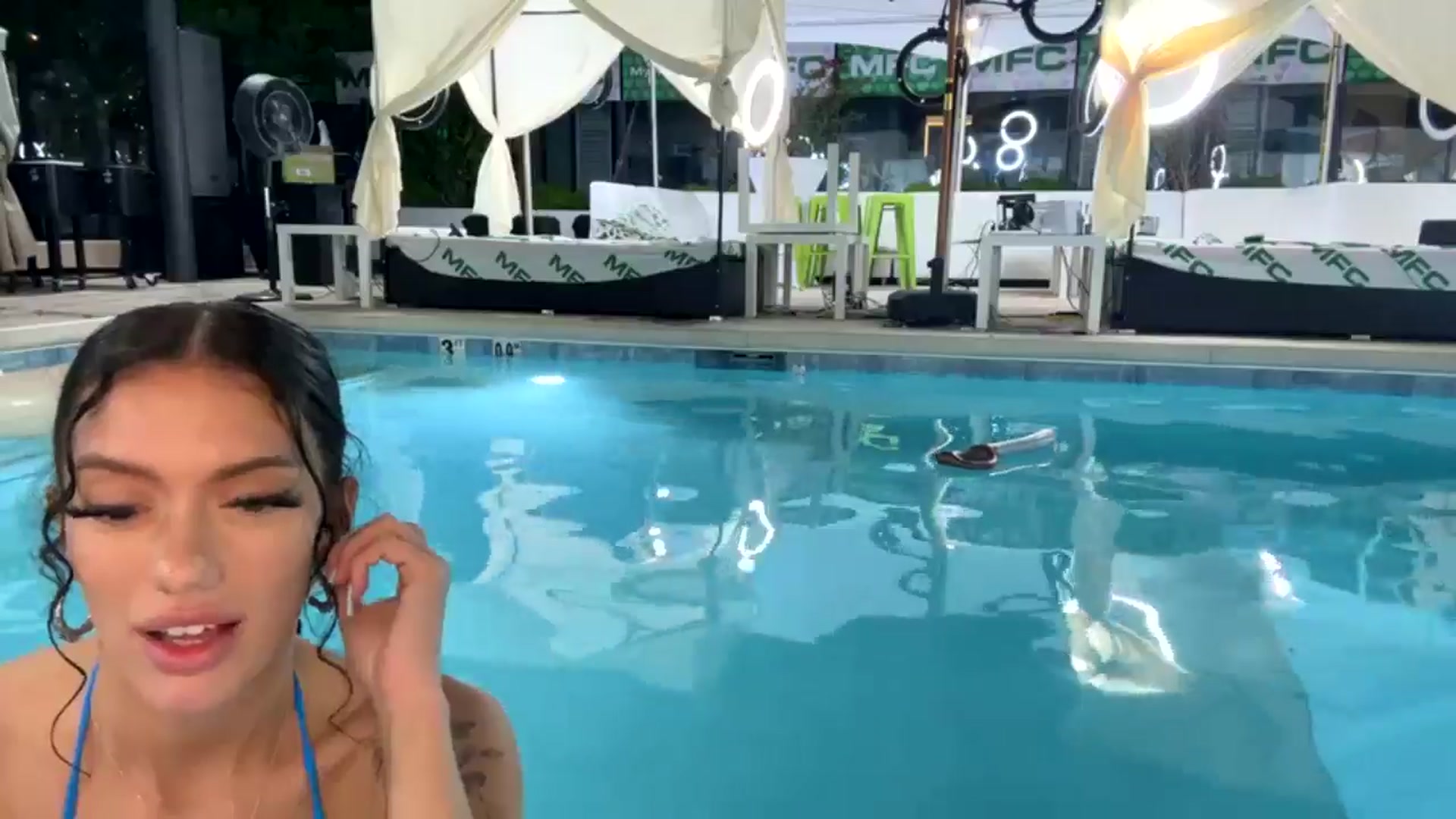 Gallery image thumbnail from MadisonCarter's myfreecams stream on, 05/23/2024, 12:29 image 5 of 20