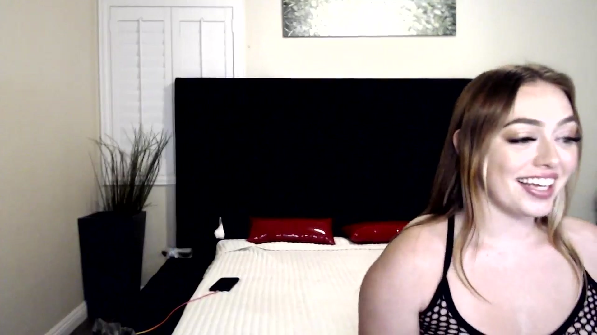 Gallery image thumbnail from MadisonCarter's myfreecams stream on, 07/02/2024, 07:00 image 16 of 20