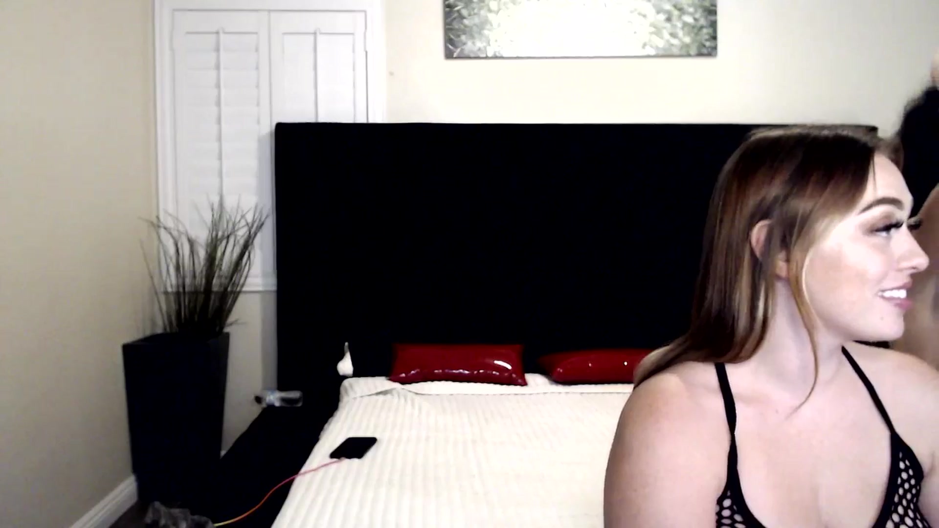 Gallery image thumbnail from MadisonCarter's myfreecams stream on, 07/02/2024, 07:00 image 17 of 20