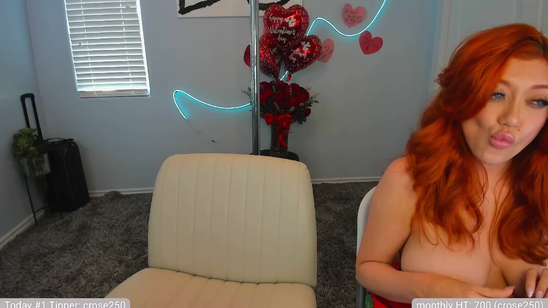 Gallery image thumbnail from MadisonCarter's myfreecams stream on, 02/15/2025, 16:04 image 9 of 20