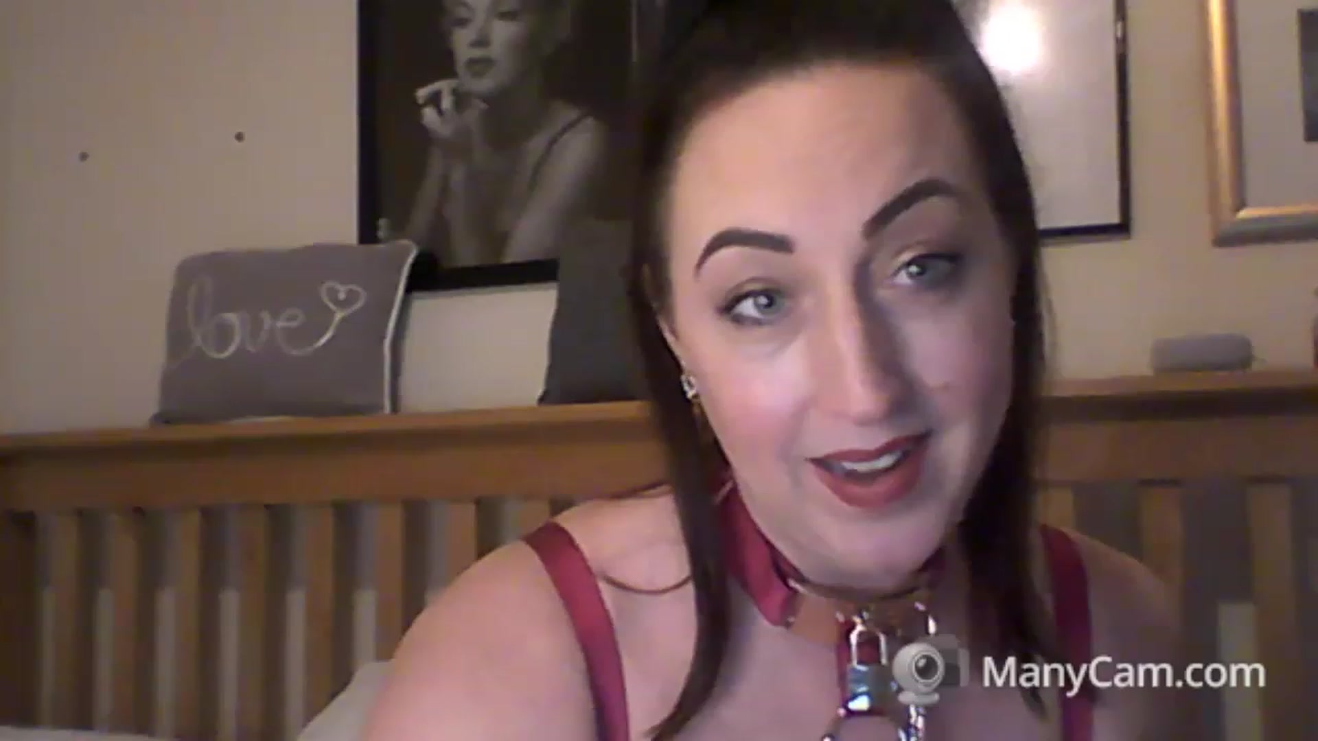 Gallery image thumbnail from MadisonFox1's myfreecams stream on, 01/05/2023, 14:29 image 3 of 20