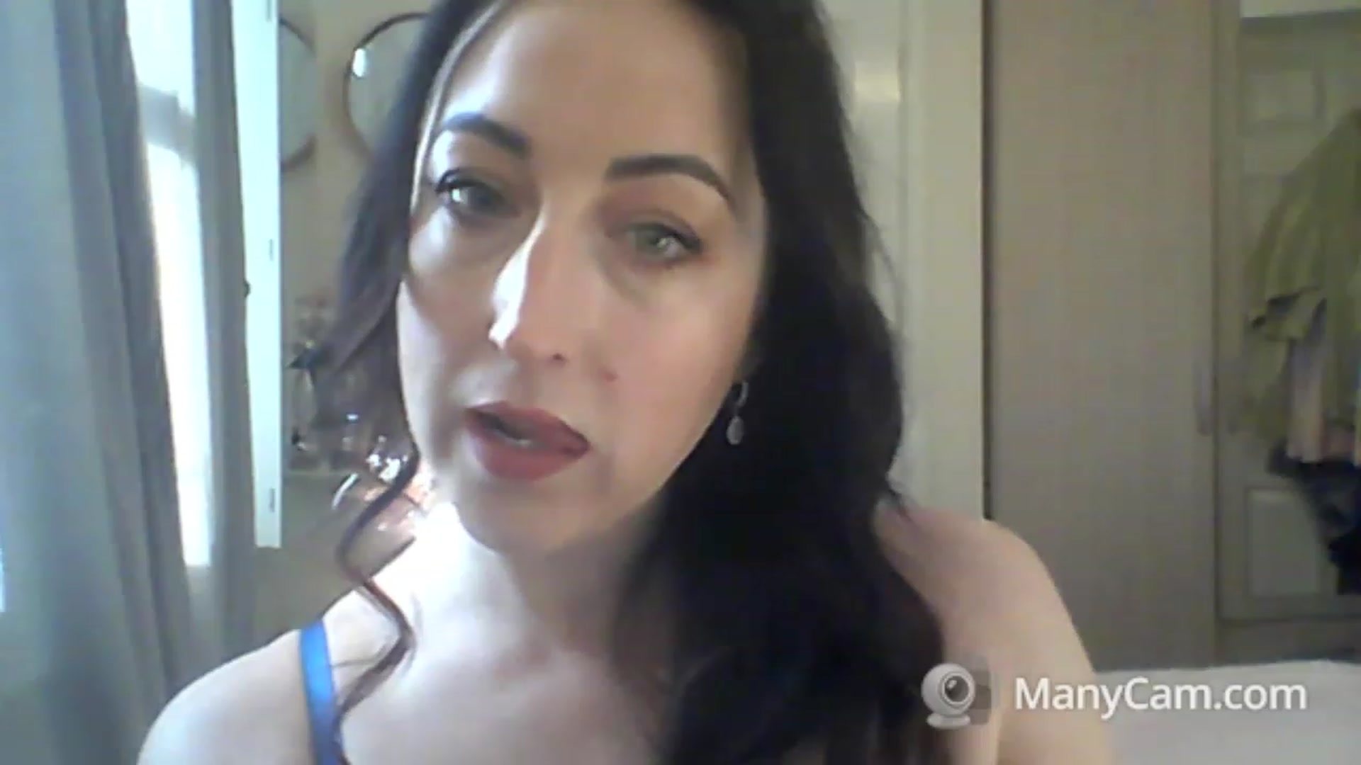 Gallery image thumbnail from MadisonFox1's myfreecams stream on, 01/20/2023, 10:58 image 20 of 20