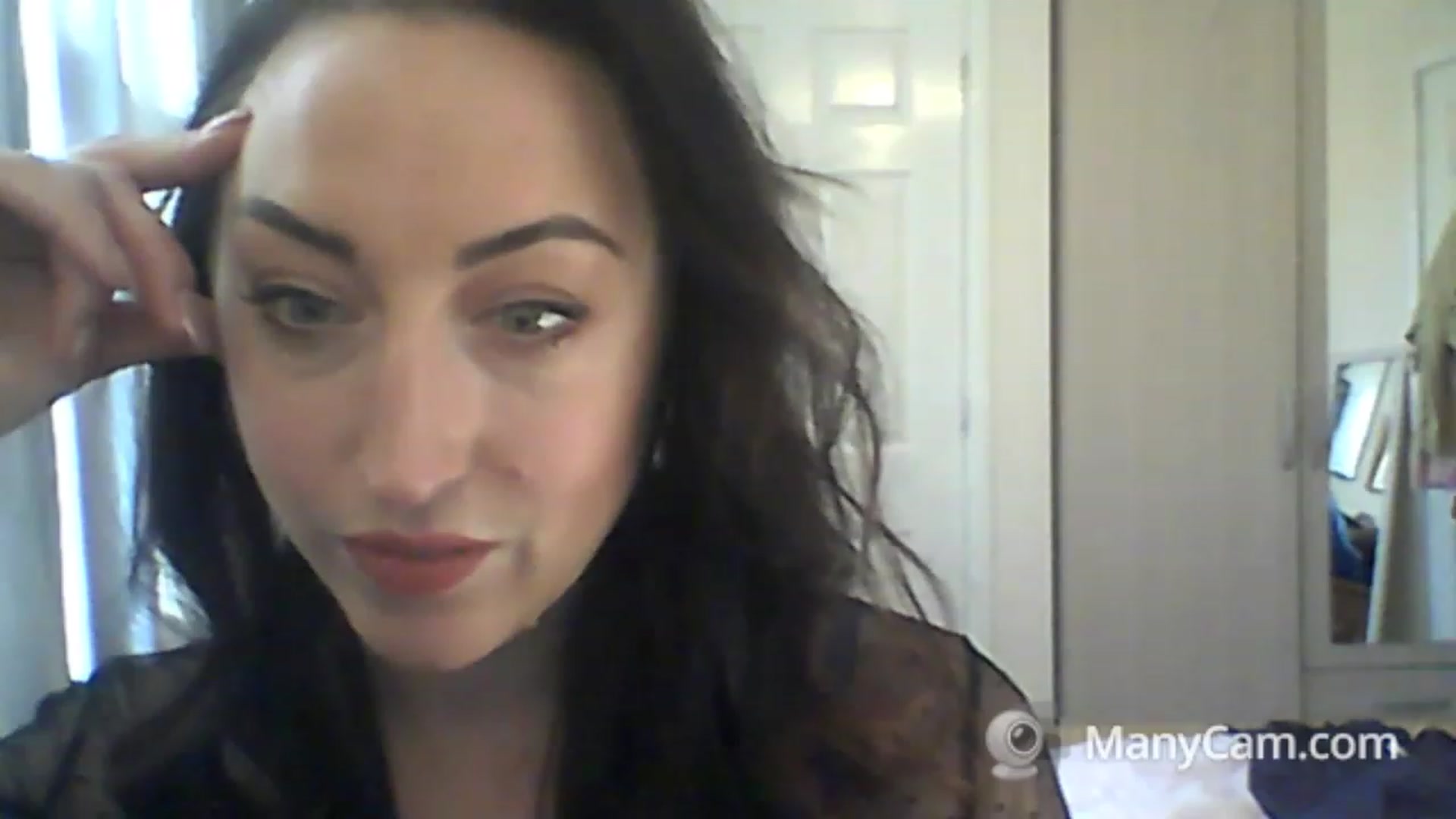 Gallery image thumbnail from MadisonFox1's myfreecams stream on, 01/20/2023, 11:44 image 17 of 20