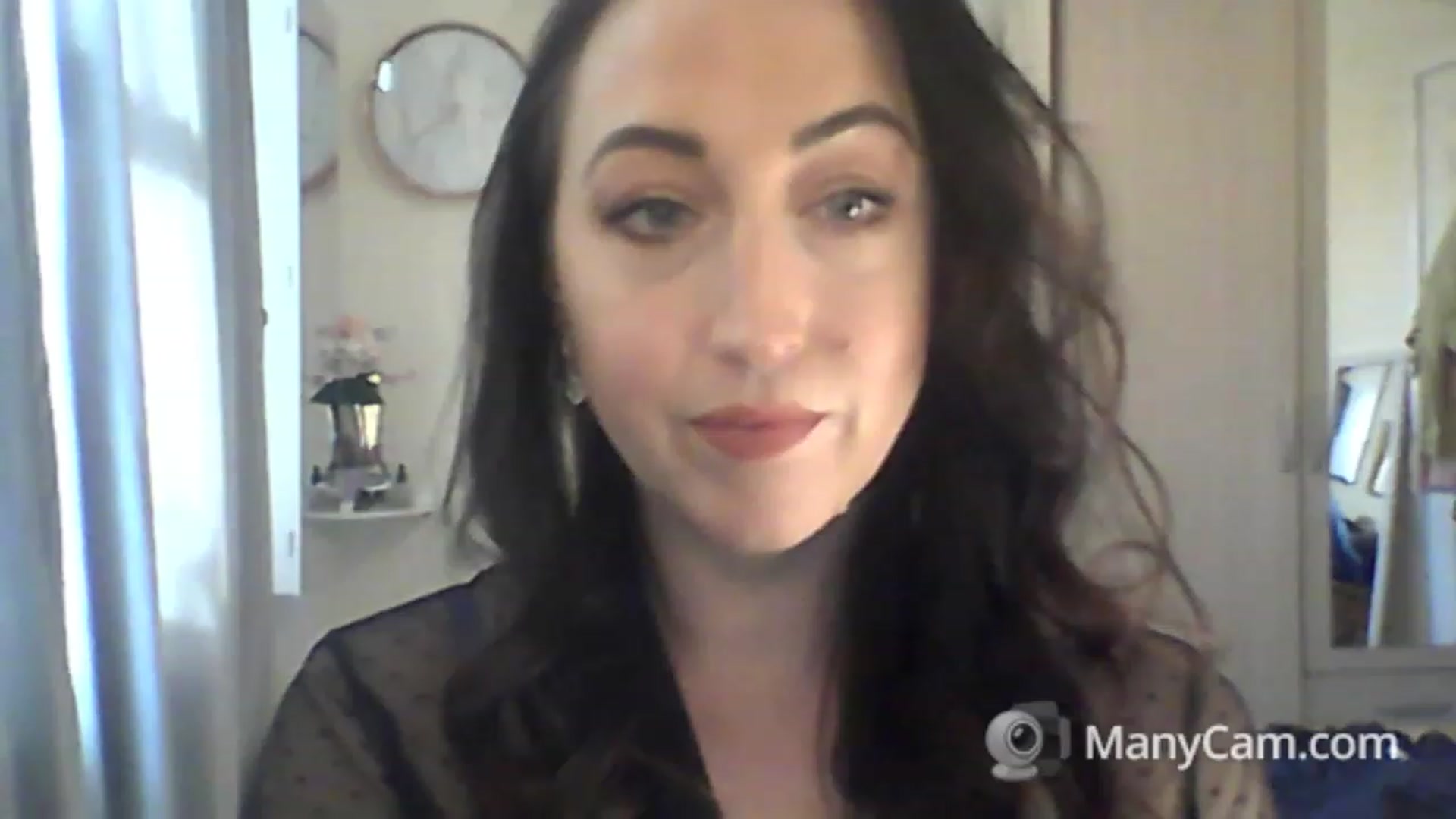 Gallery image thumbnail from MadisonFox1's myfreecams stream on, 01/20/2023, 11:44 image 15 of 20